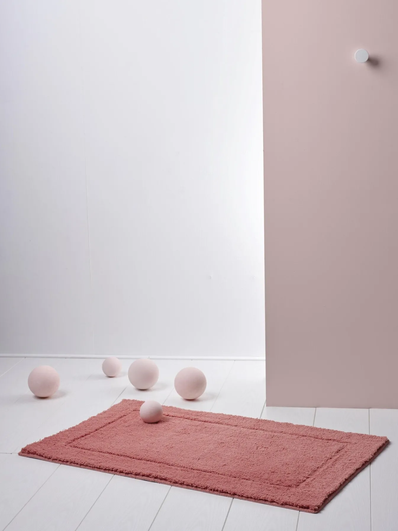Shop Bath & Living Aquanova Bath mat Accent 60x60cm color Terracotta-08 (ACCBMB-08)