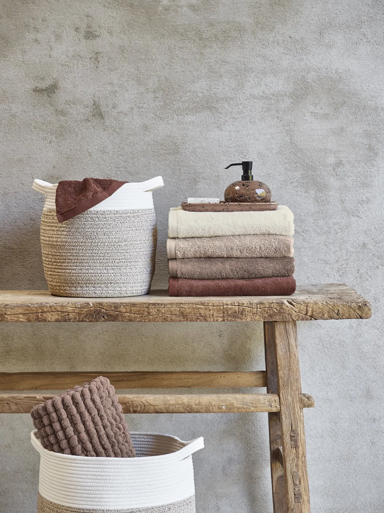 Sale Bath & Living Aquanova Bath mat LONDON color Camel-155