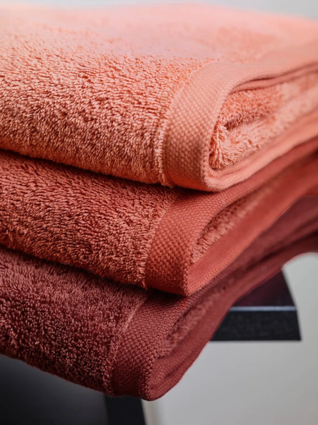 Best Bath & Living Aquanova Bath mat LONDON color Mahogany-483