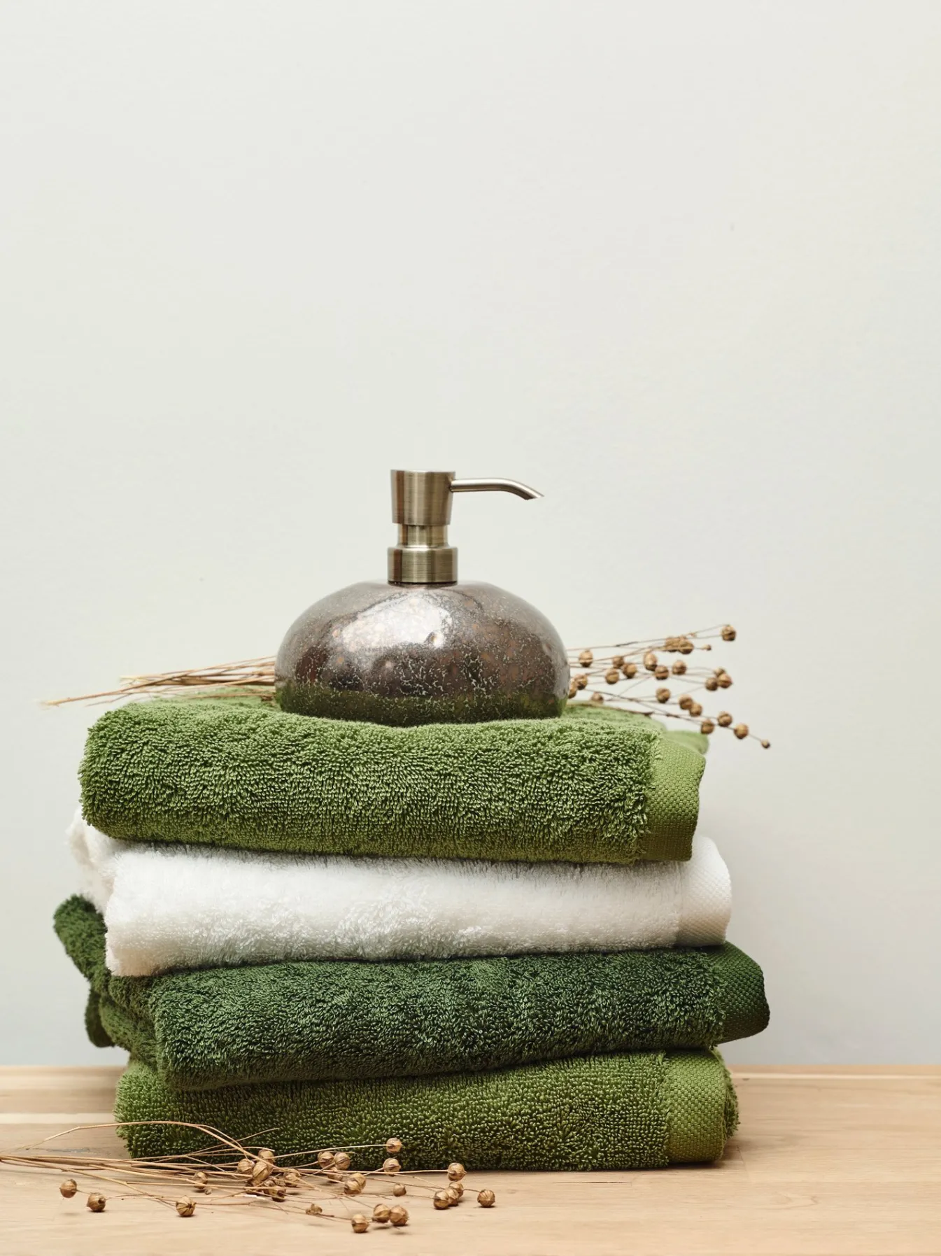 Cheap Bath & Living Aquanova Bath mat LONDON color Moss-125