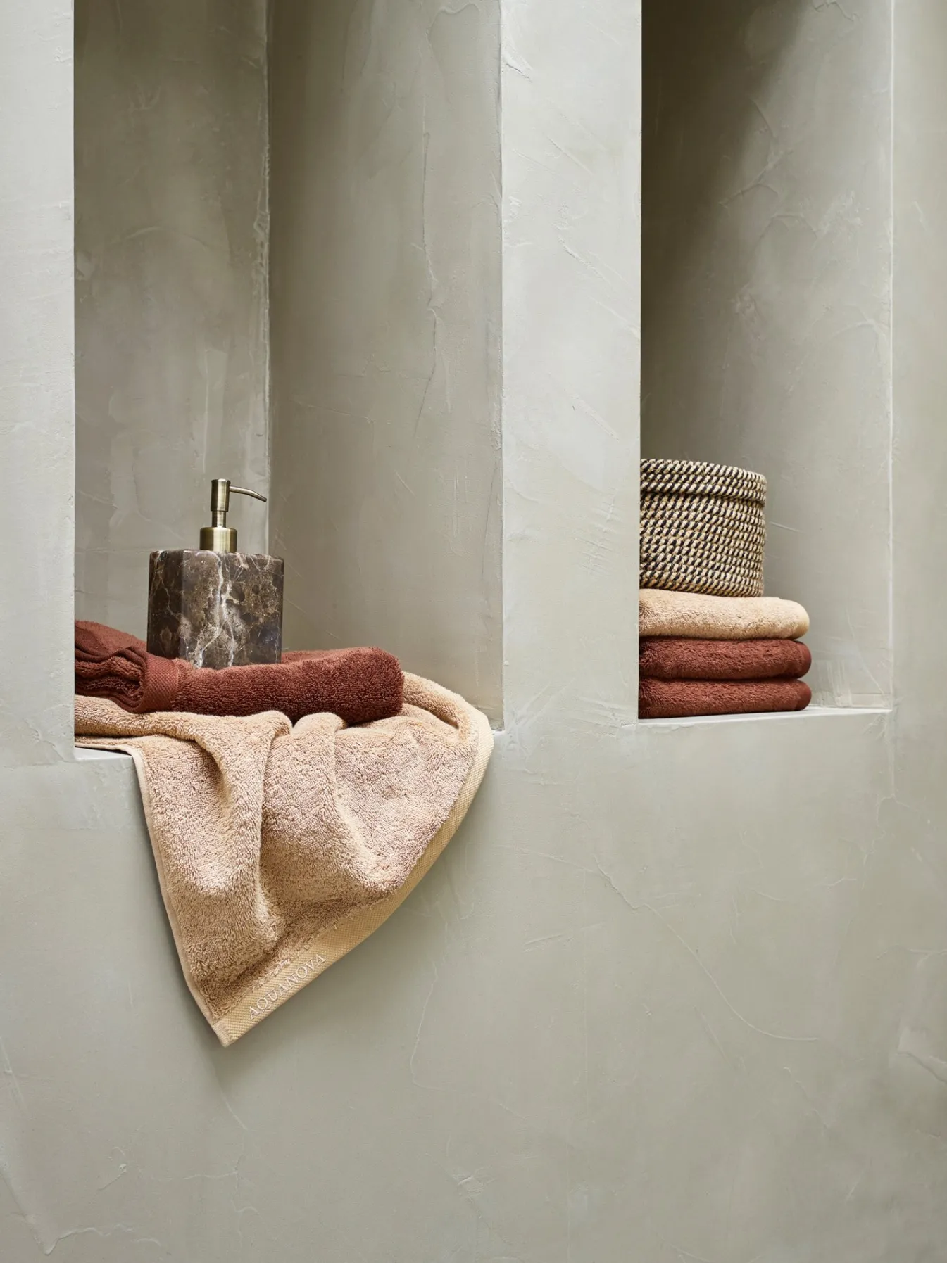 Sale Bath & Living Aquanova Bath mat LONDON color Umber-284