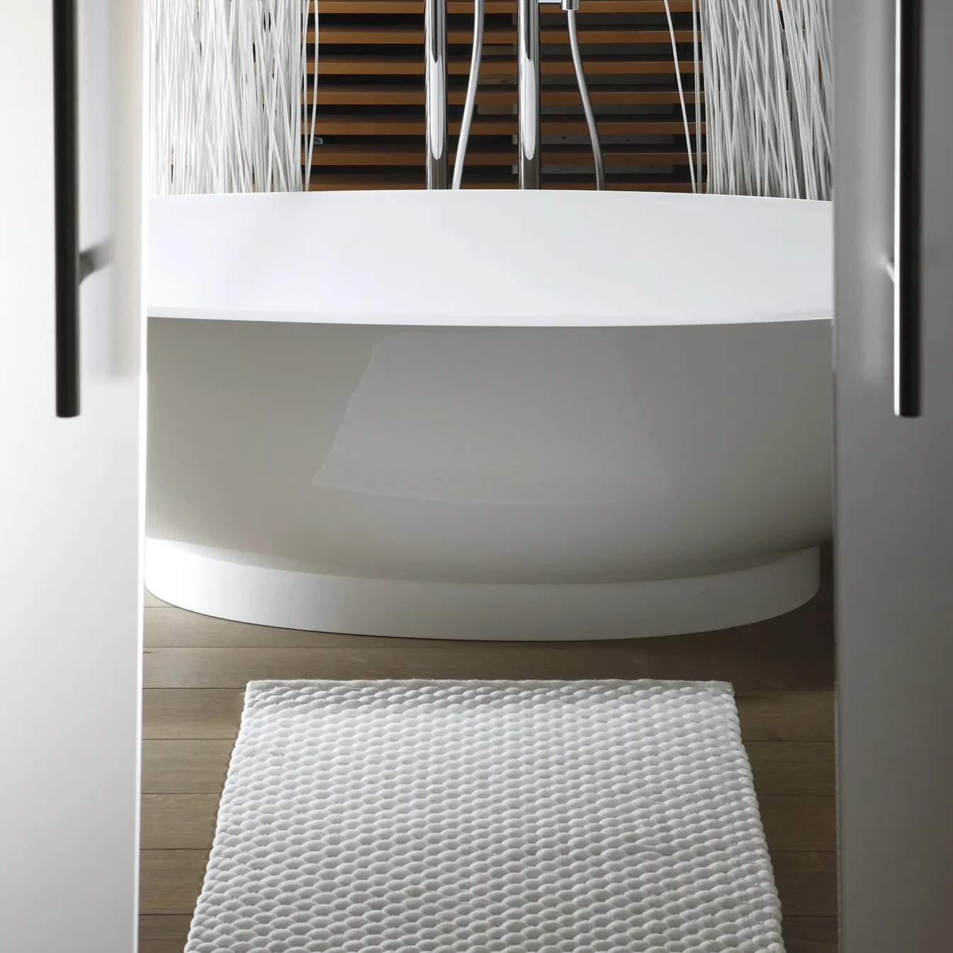 Cheap Bath & Living Aquanova Bath mat MAKS color Silver Gray-95 SilverGrey-95