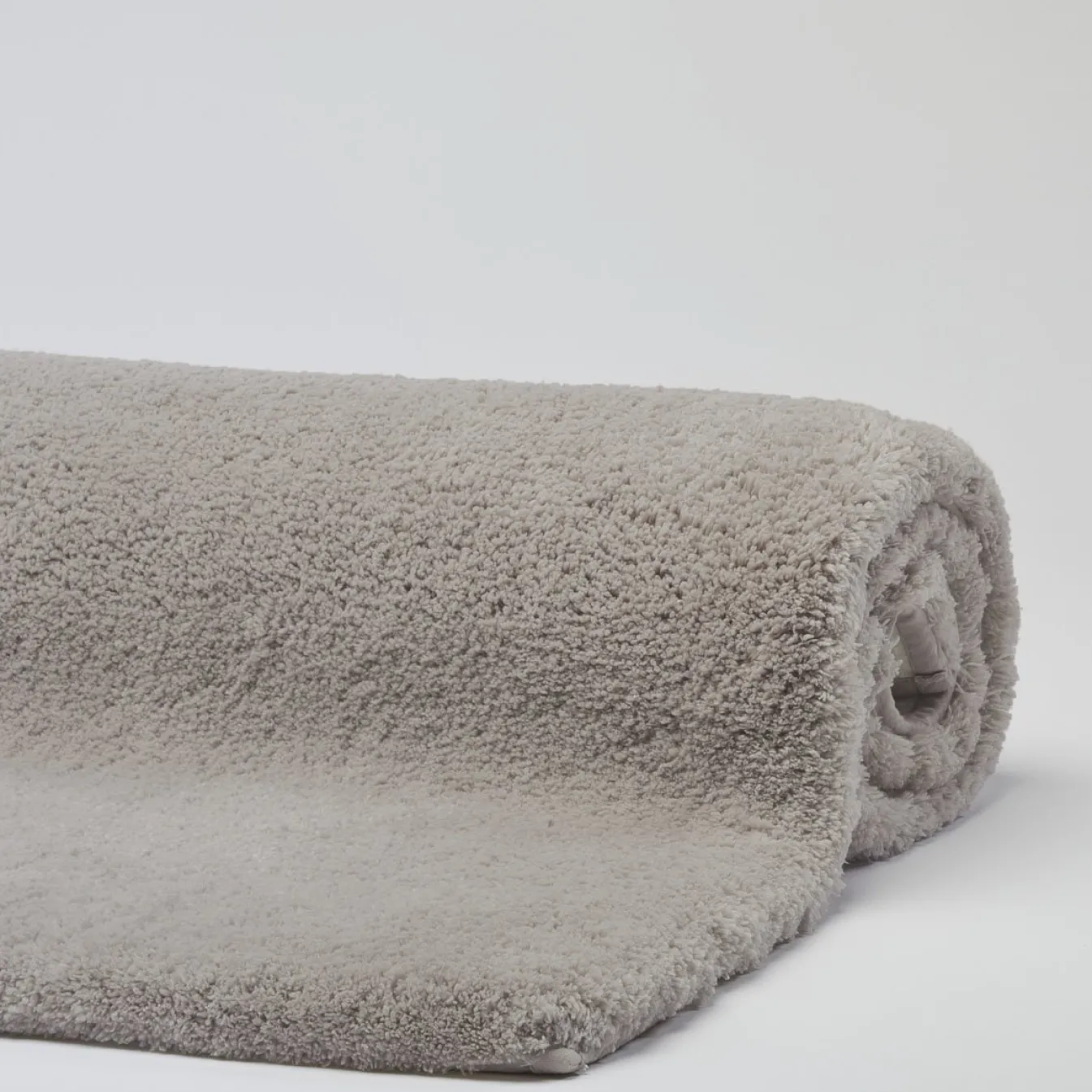Fashion Bath & Living Aquanova Bath mat MAURO color Truffle (MAUBM-106) Truffle-106