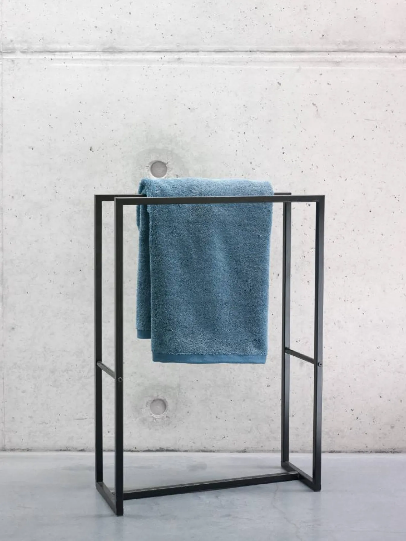 Store Bath & Living Aquanova Bath textiles LONDON color Ocean-739
