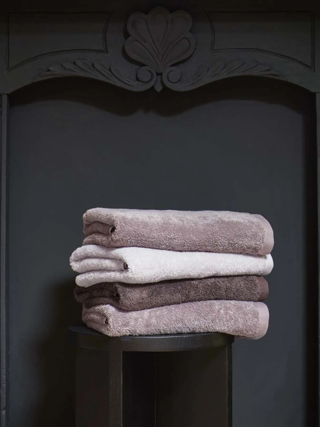 New Bath & Living Aquanova Bath textiles LONDON color Prunus-892