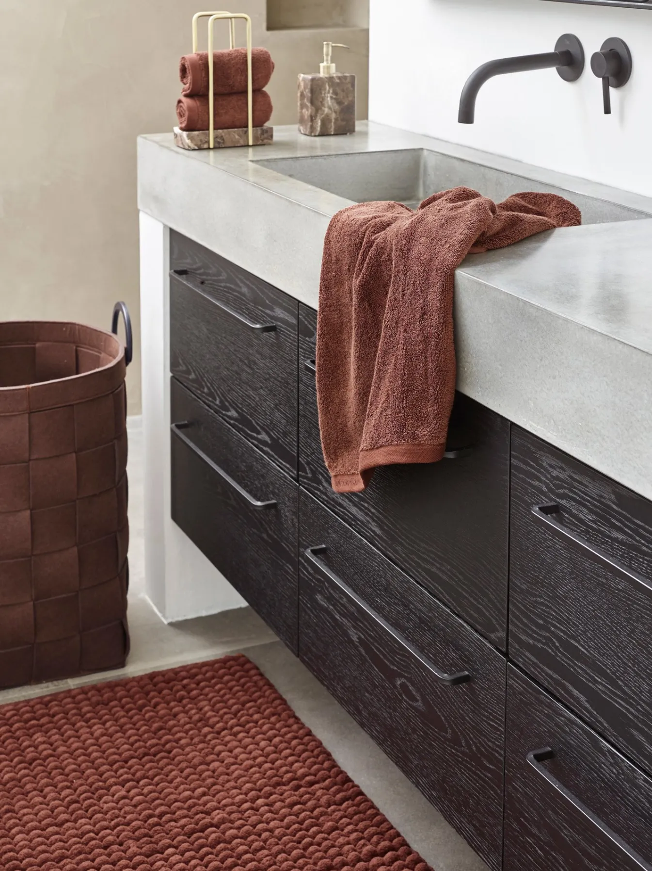 Online Bath & Living Aquanova Bath textiles LONDON color Umber-284
