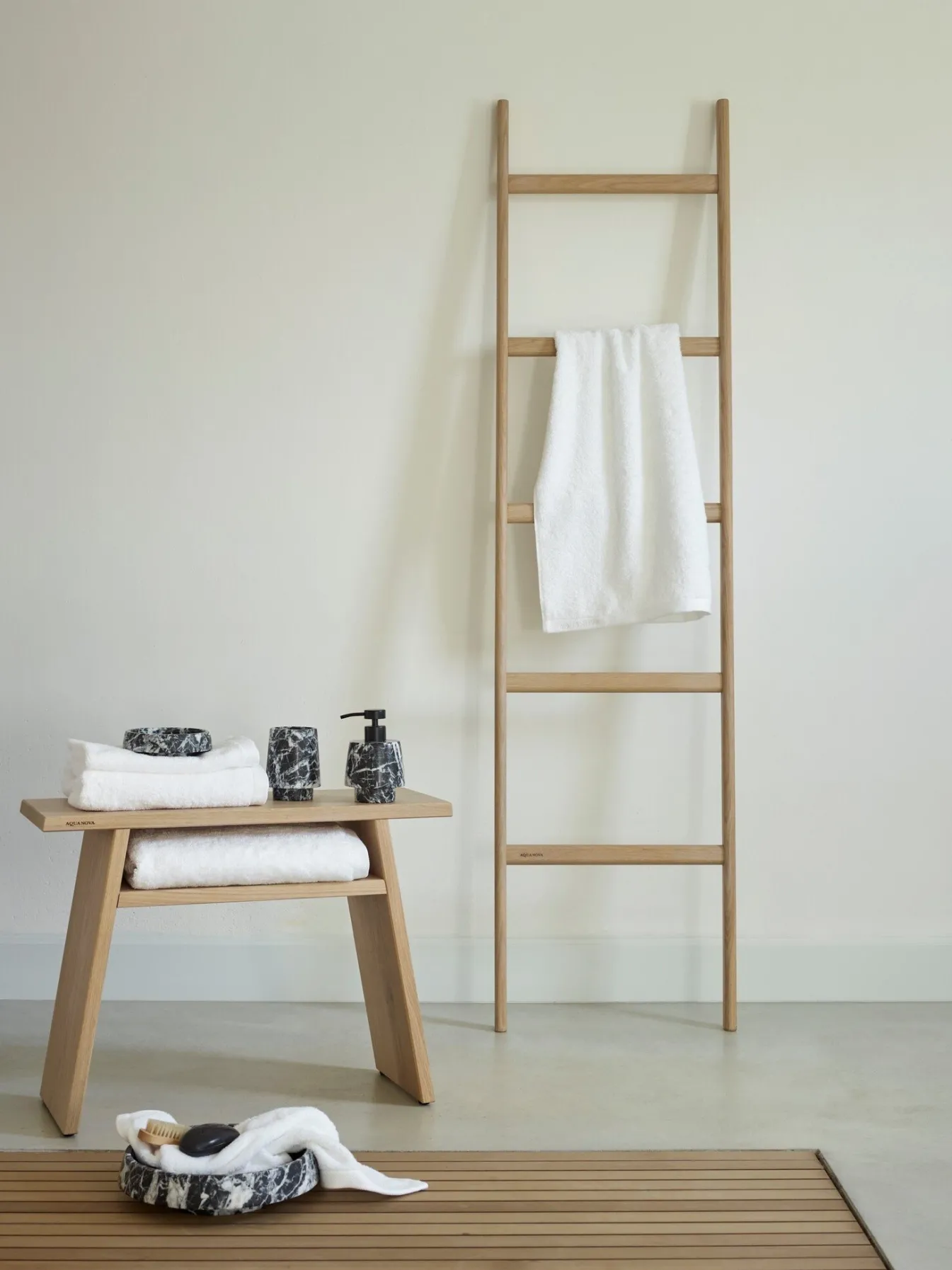 Shop Bath & Living Aquanova Bath textiles LONDON color White-43