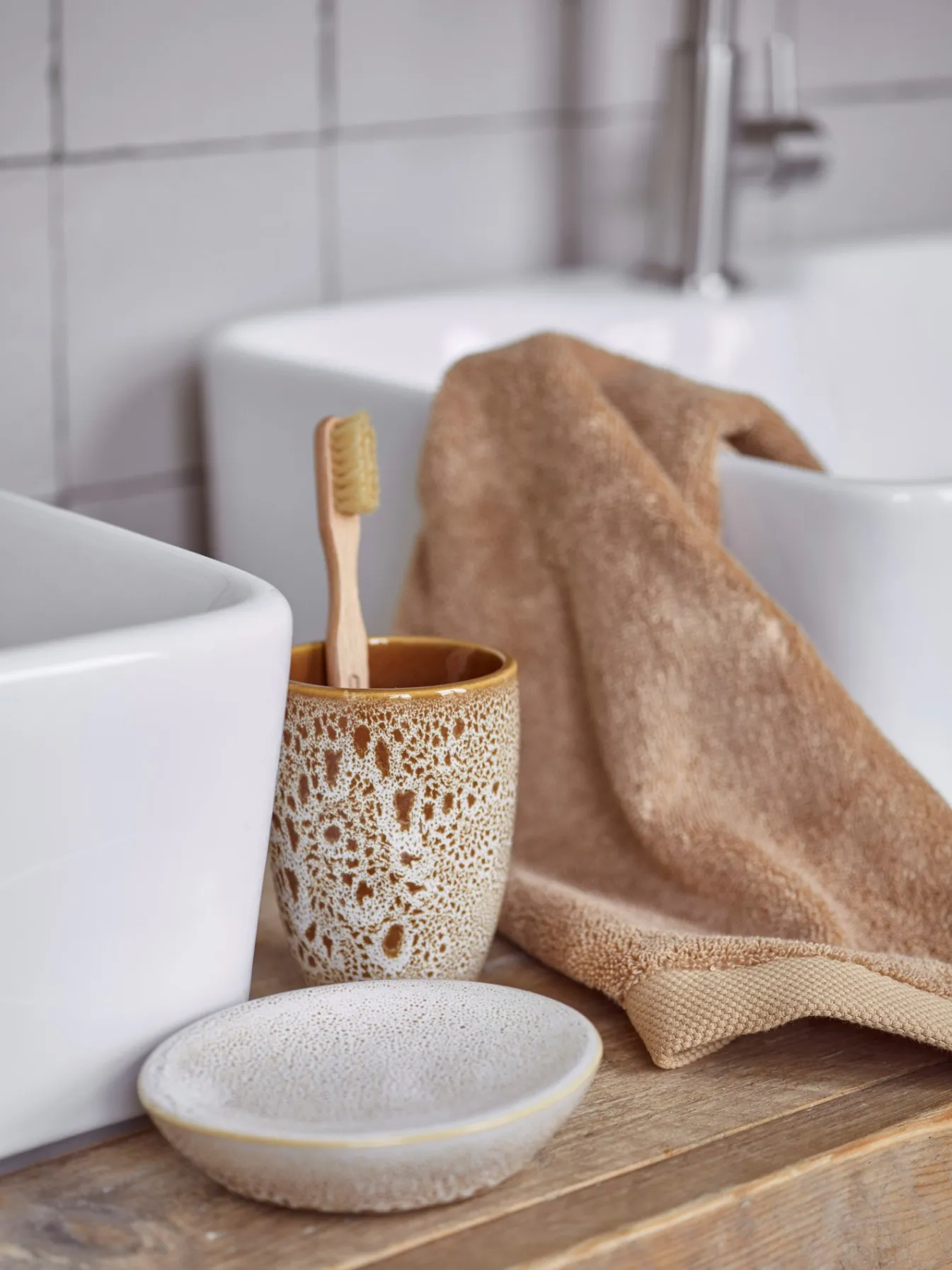 Cheap Bath & Living Aquanova Cup / toothbrush holder UGO color (beige) Ginger-299