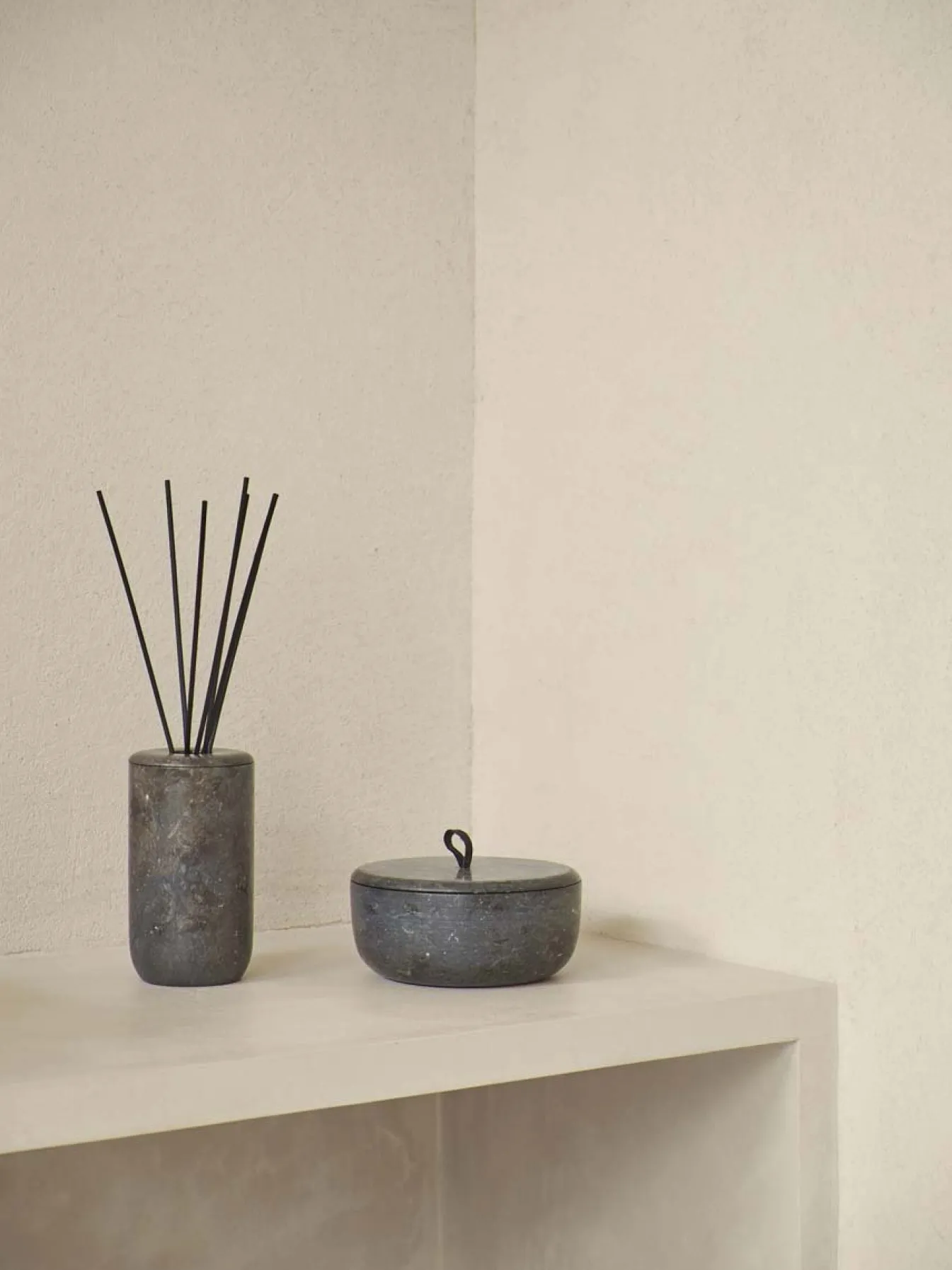 Best Bath & Living Aquanova Diffuser holder HAMMAM color Dark Gray (gray) DarkGrey-98