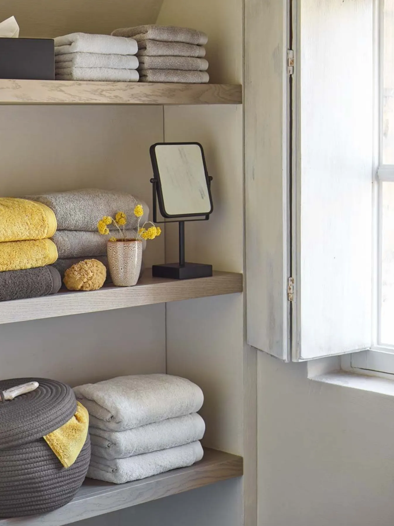 Outlet Bath & Living Aquanova Guest towel LONDON color (set/6) Mimosa-122