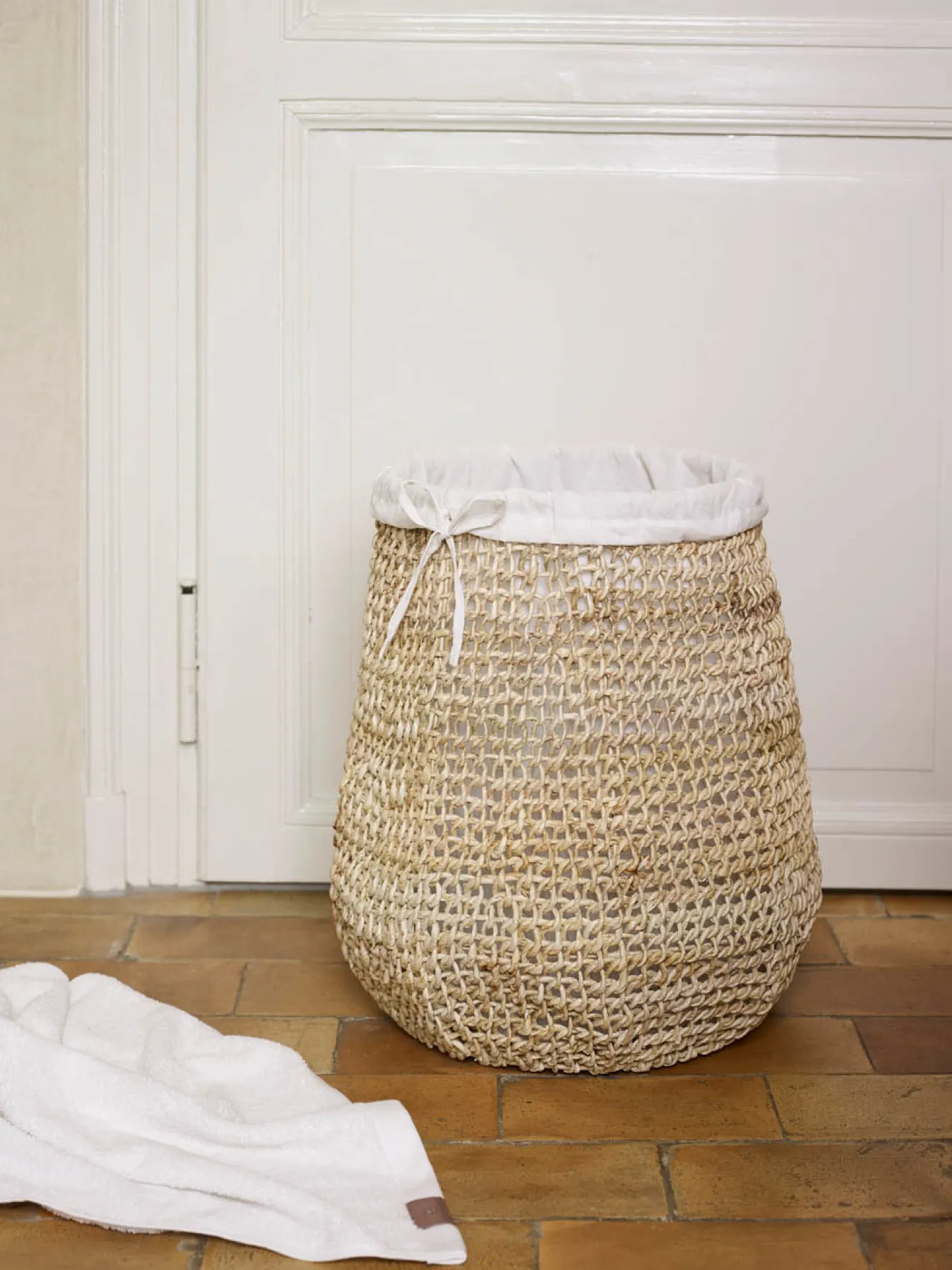 Fashion Bath & Living Aquanova Laundry basket ABACA Beige (ABALAL-15) Beige-15