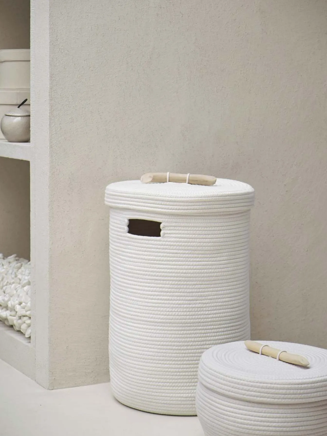 Sale Bath & Living Aquanova Laundry basket OTIS color (ivory / white) Ivory-10