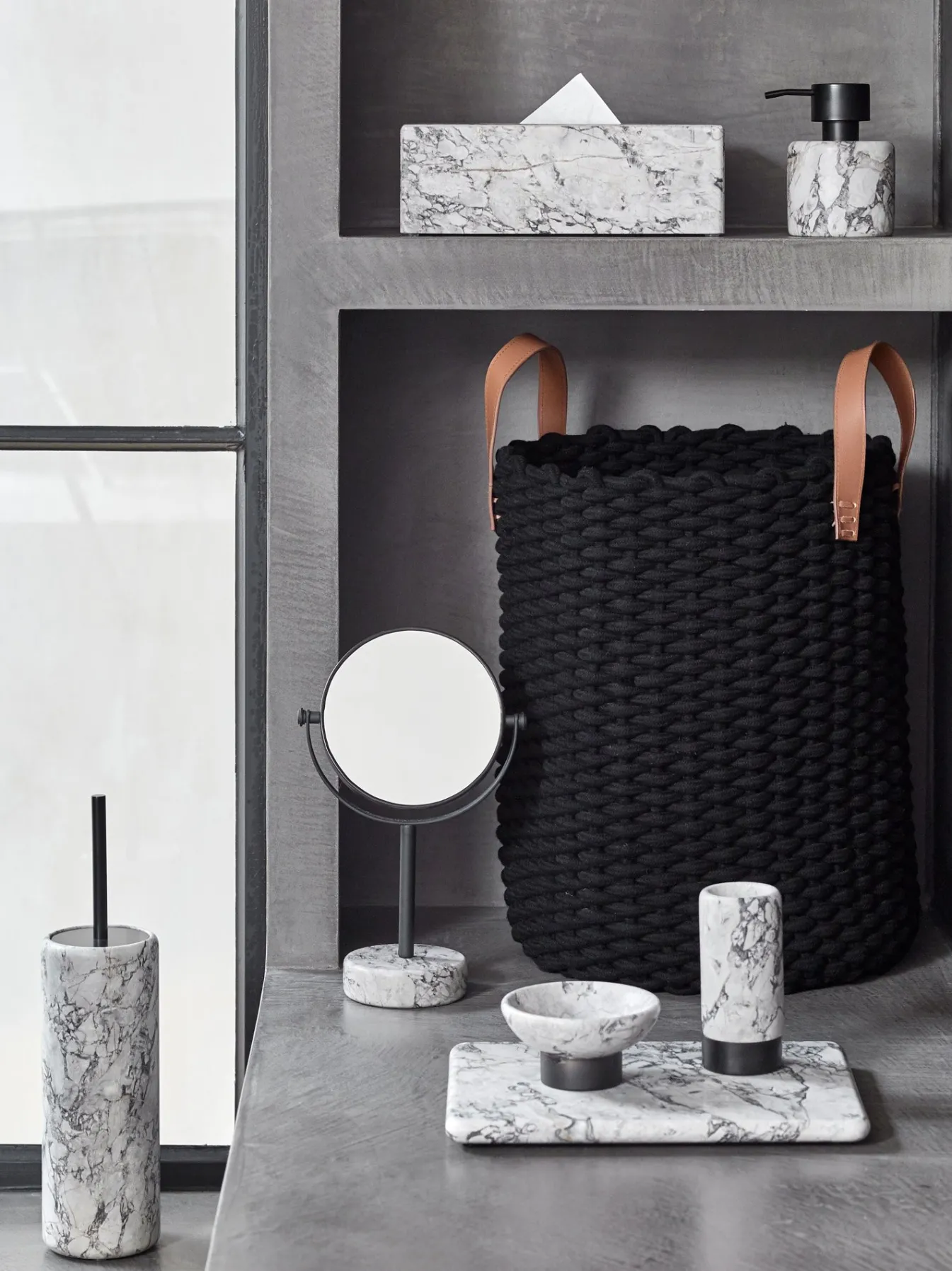 Discount Bath & Living Aquanova Laundry basket RUDON color (black) Black-09