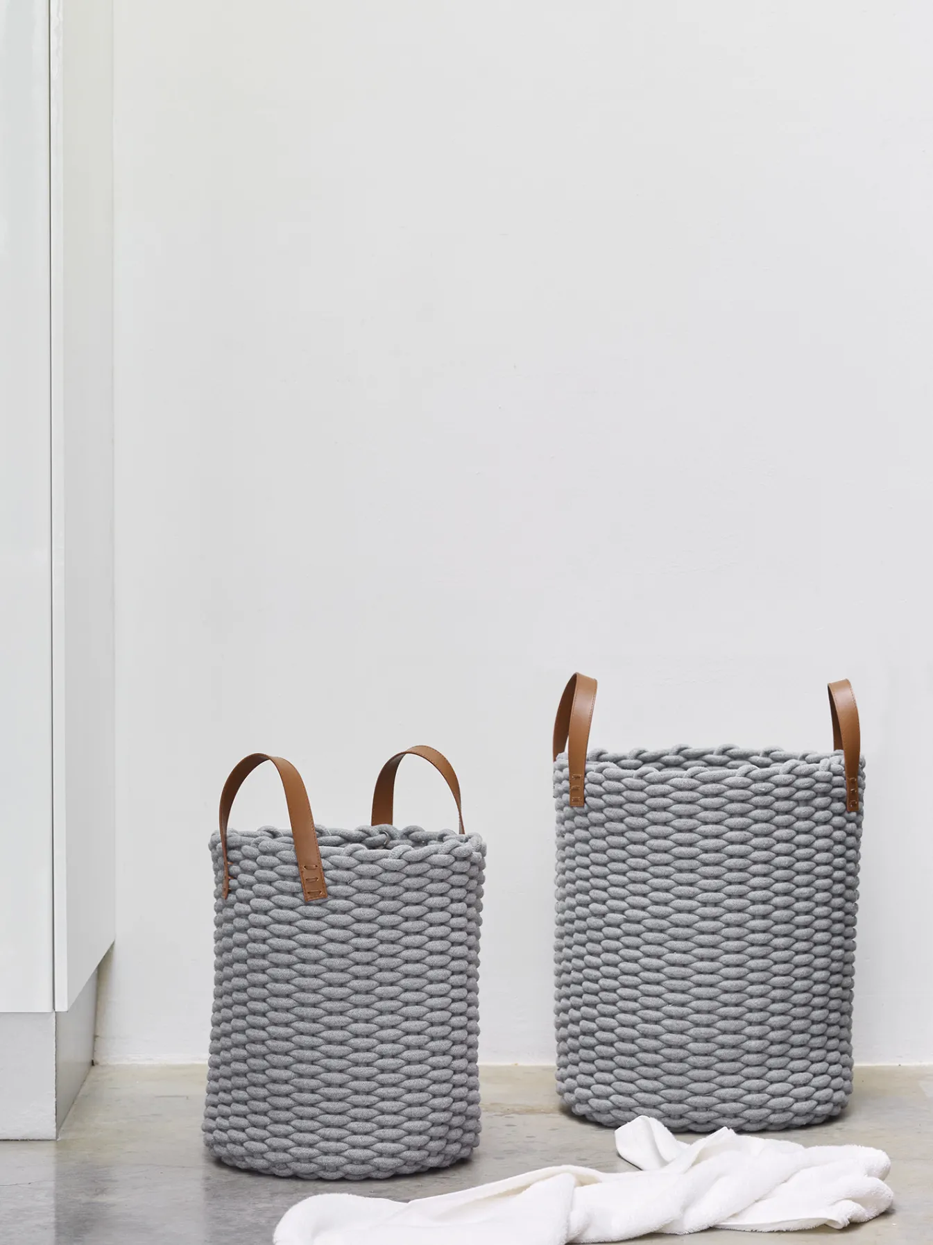 Fashion Bath & Living Aquanova Laundry basket RUDON color Gray-92 (gray)