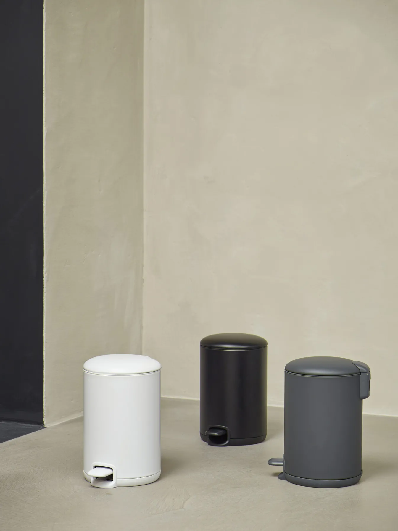Sale Bath & Living Aquanova Pedal bin KAZ color Dark Gray-98 (gray) 3 liters DarkGrey-98