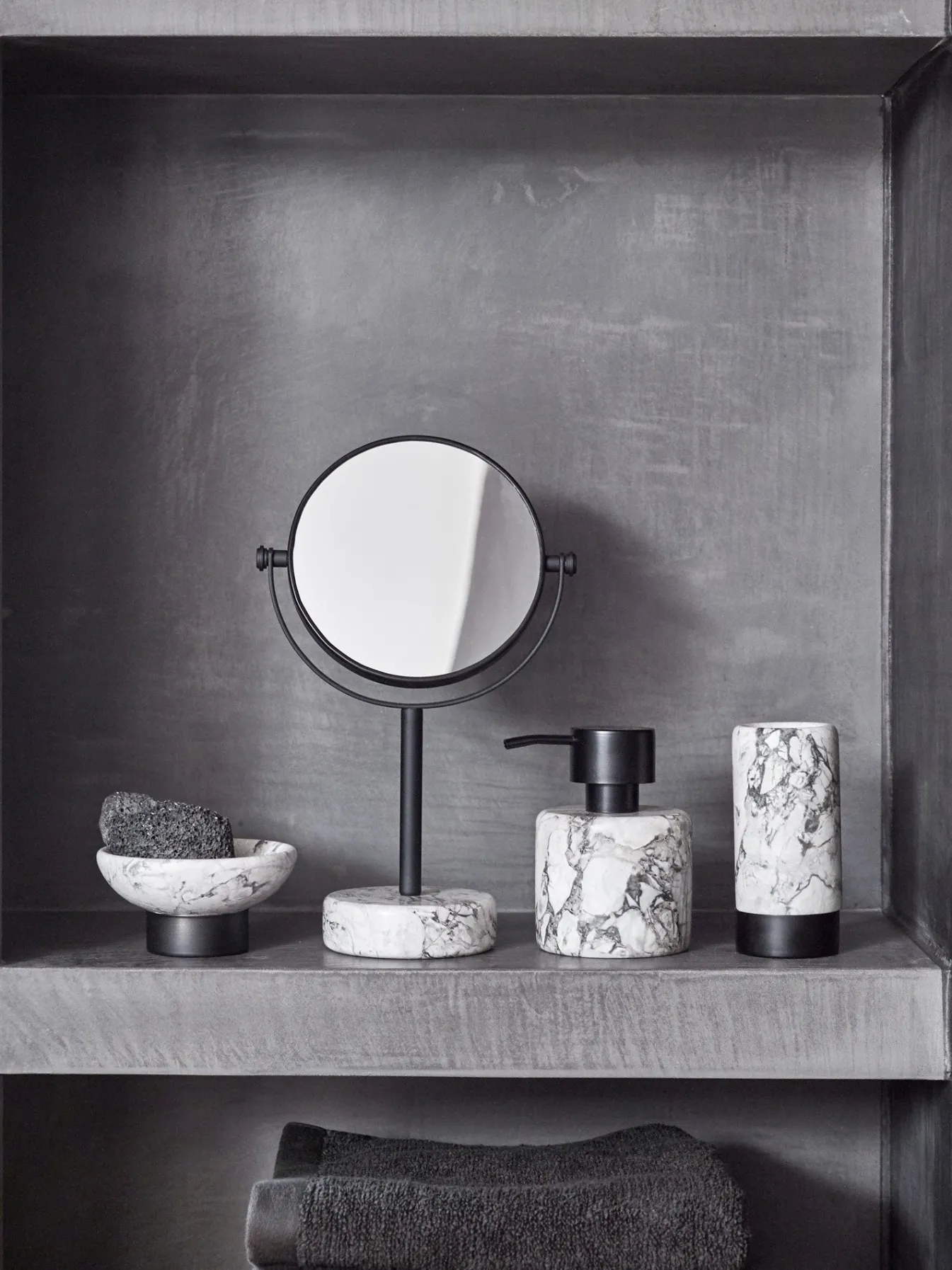 Shop Bath & Living Aquanova Soap dish NERO color Alba (grey) Alba-195
