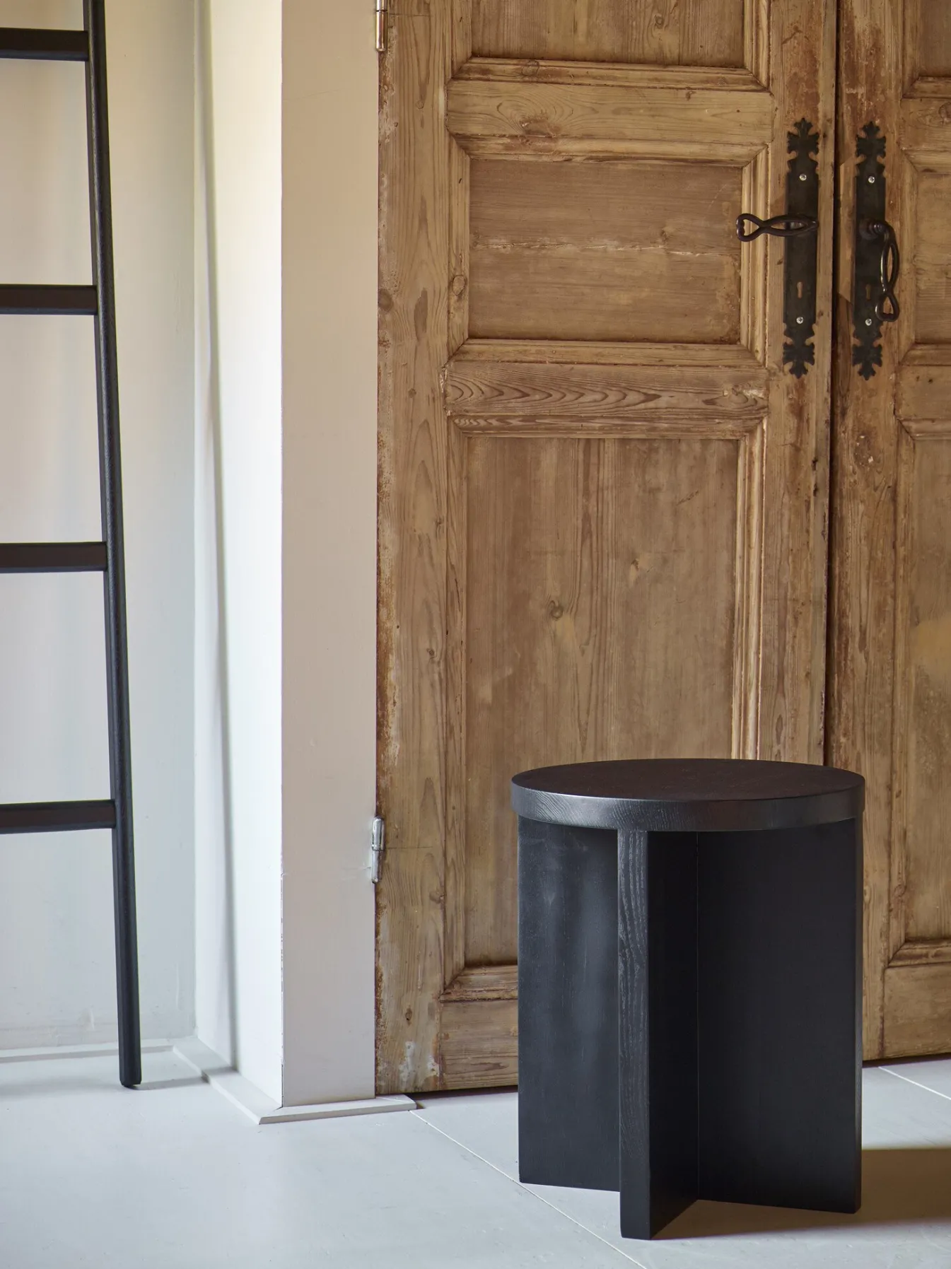 Cheap Bath & Living Aquanova Stool COLE color Black-09