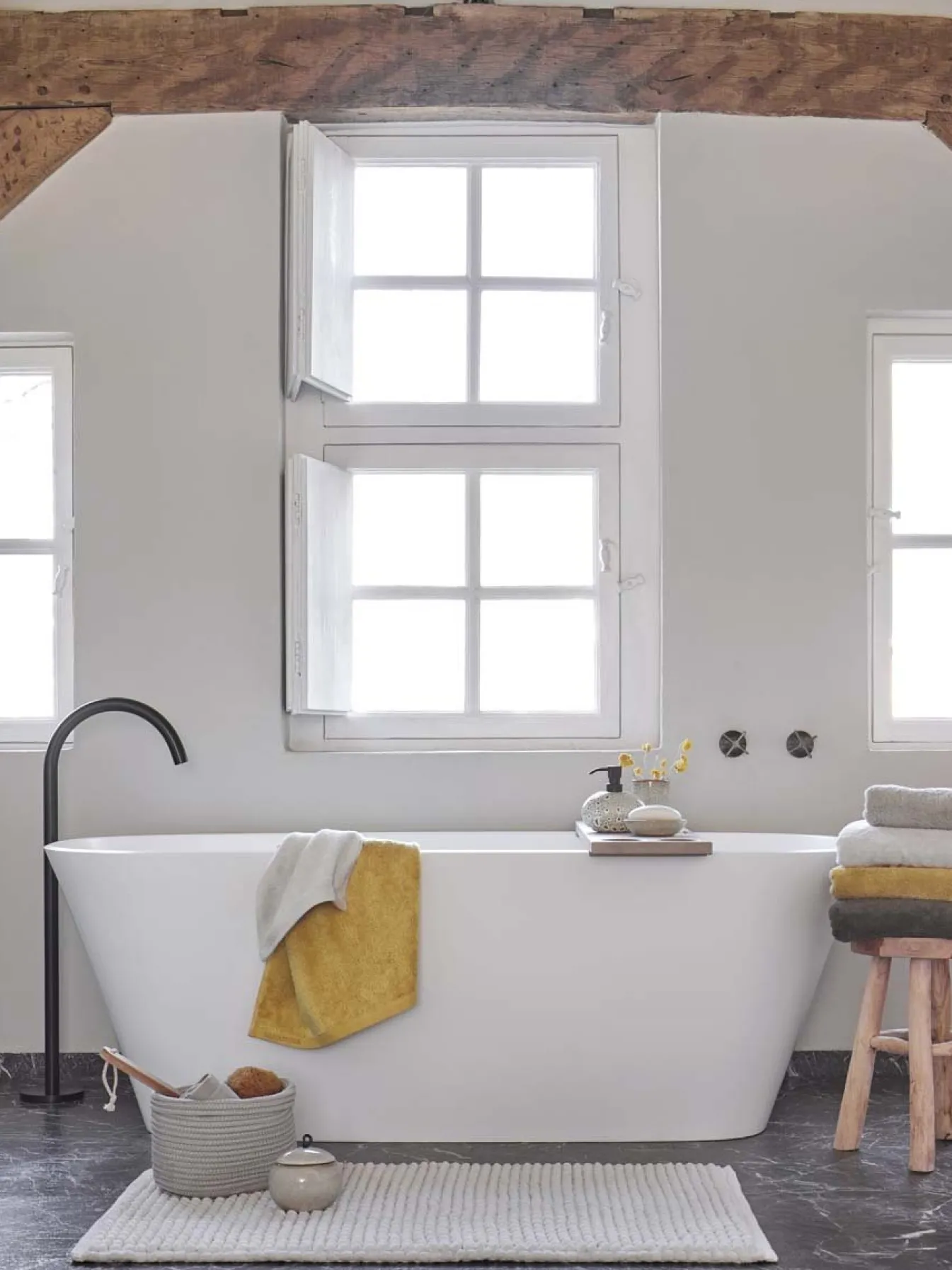 Best Bath & Living Aquanova Towel 55x100 cm LONDON color (set/3) Mimosa-122