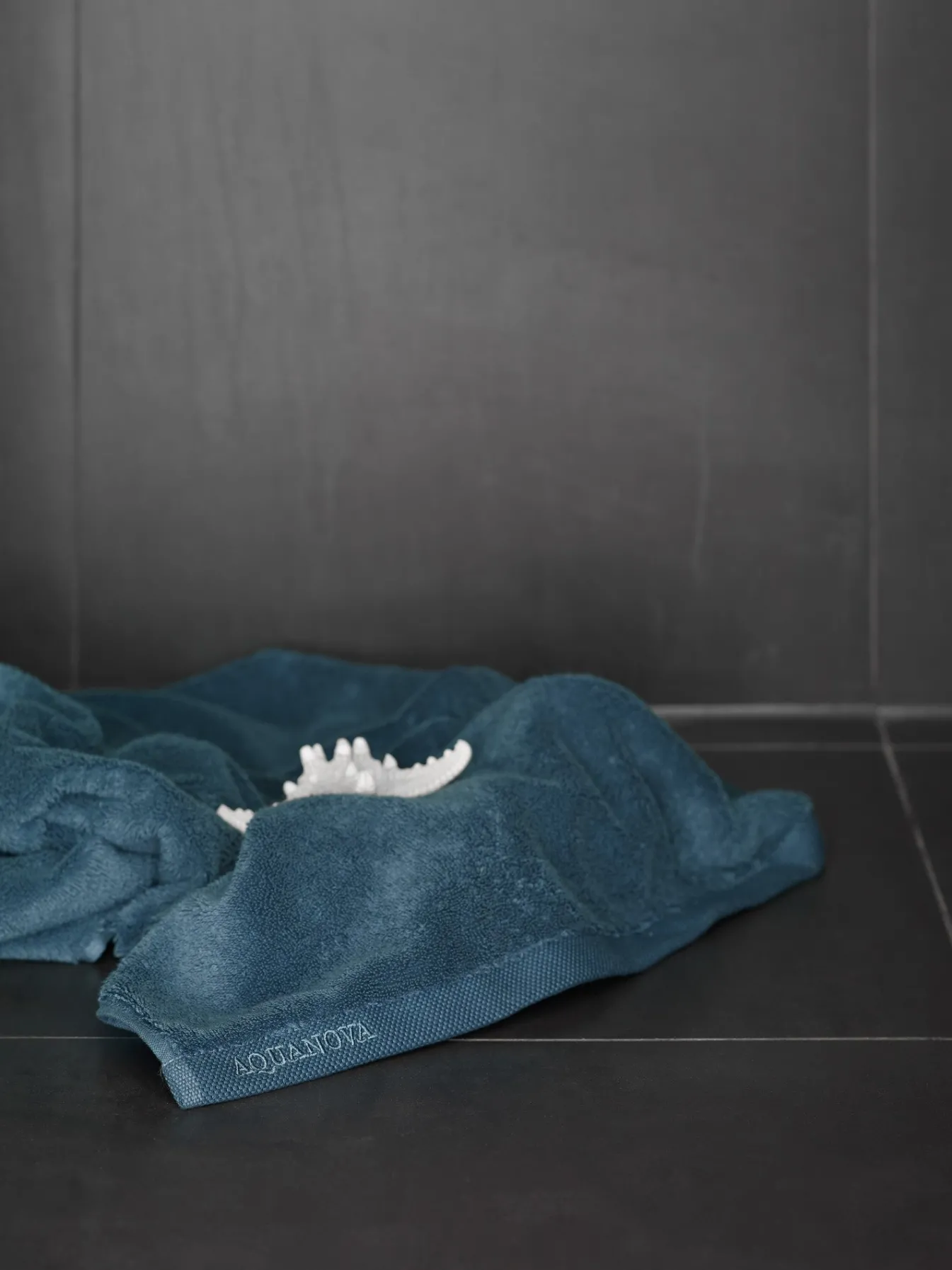Cheap Bath & Living Aquanova Towel 55x100 cm LONDON color (set/3) Ocean-739