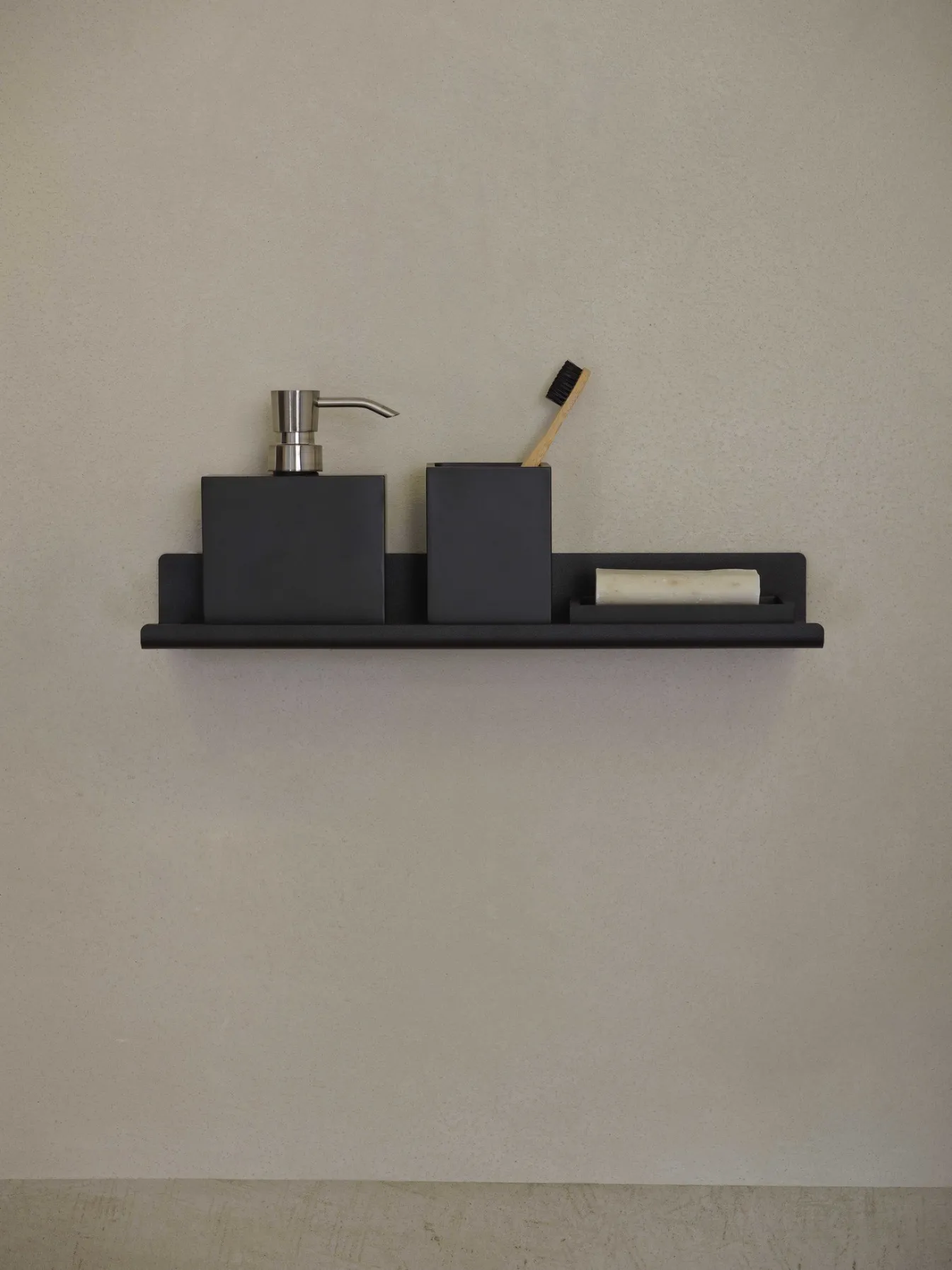 Clearance Bath & Living Aquanova Wall shelf CYRA color Black-09