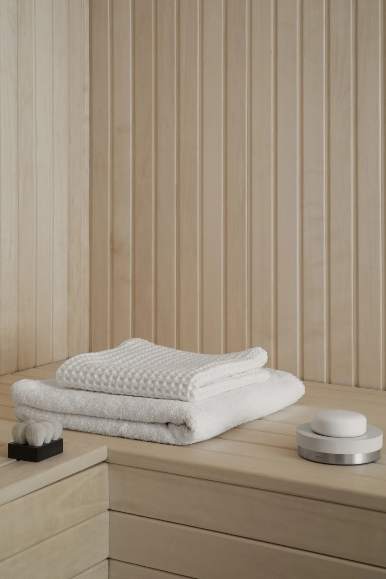 Fashion Bath & Living Blomus Bath towel 100x200 cm RIVA color White (66298)