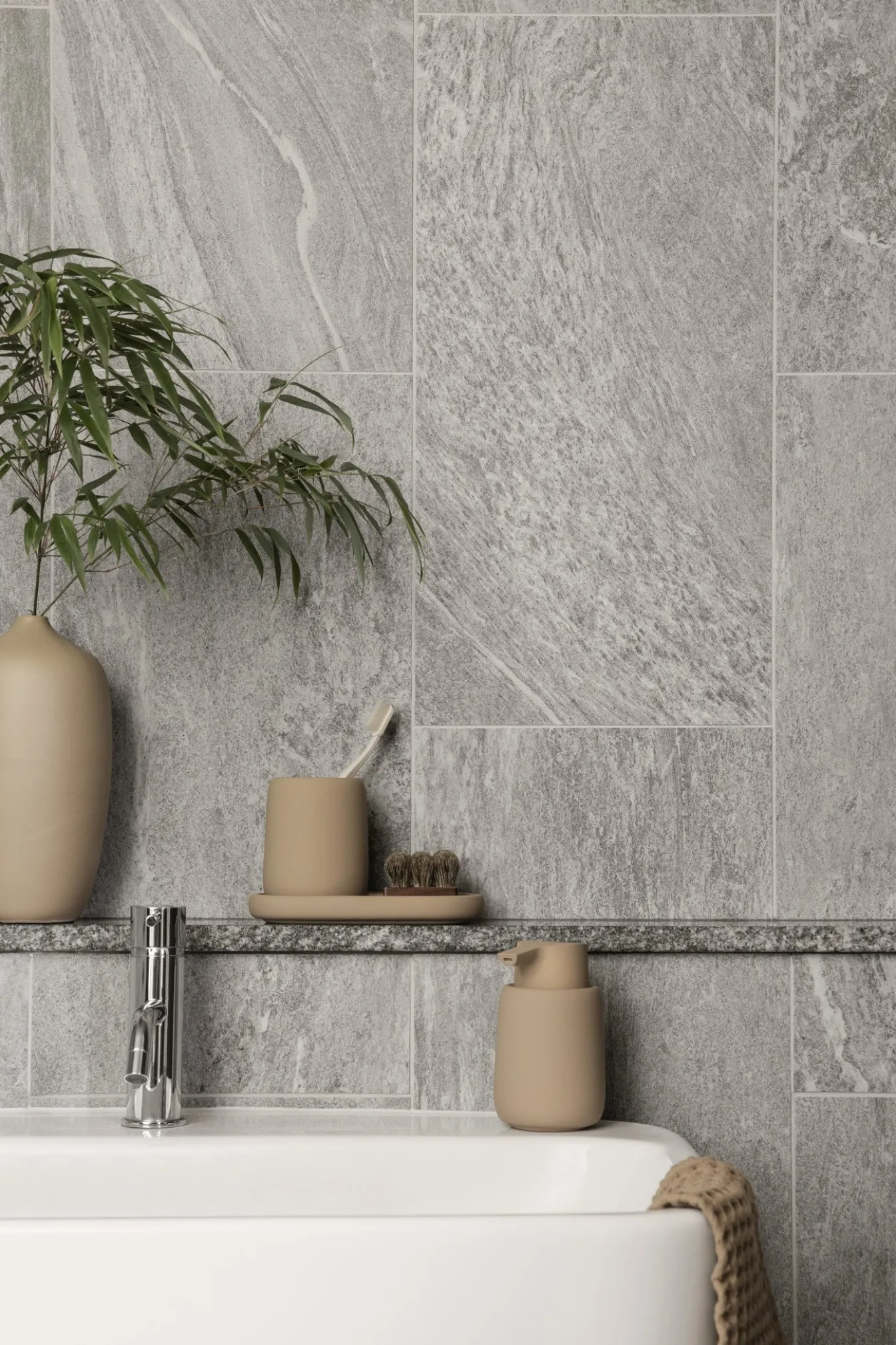 Shop Bath & Living Blomus CEOLA vase 25 cm - color (66173) Nomad