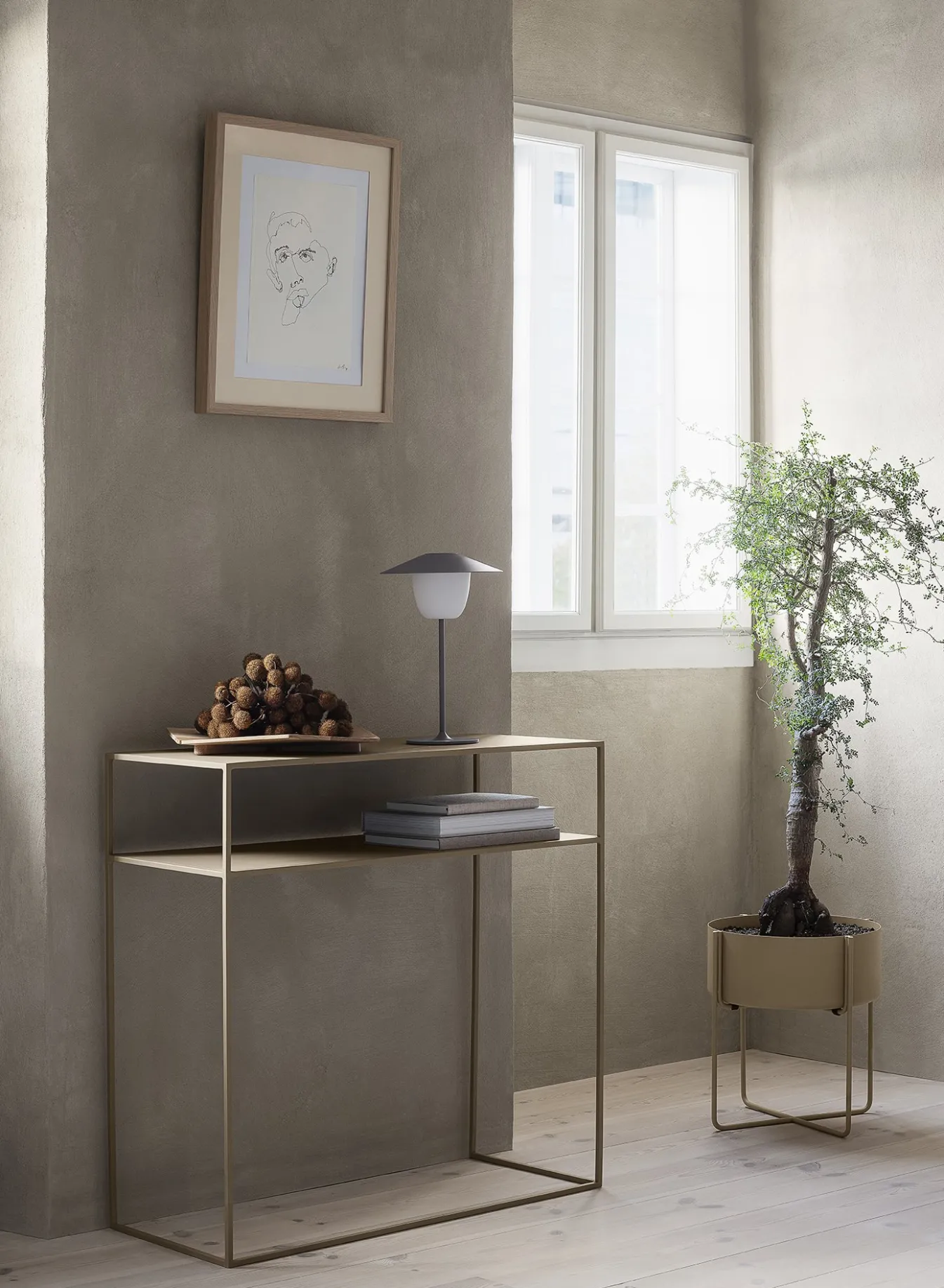 Online Bath & Living Blomus FERA console table (65988) Nomad