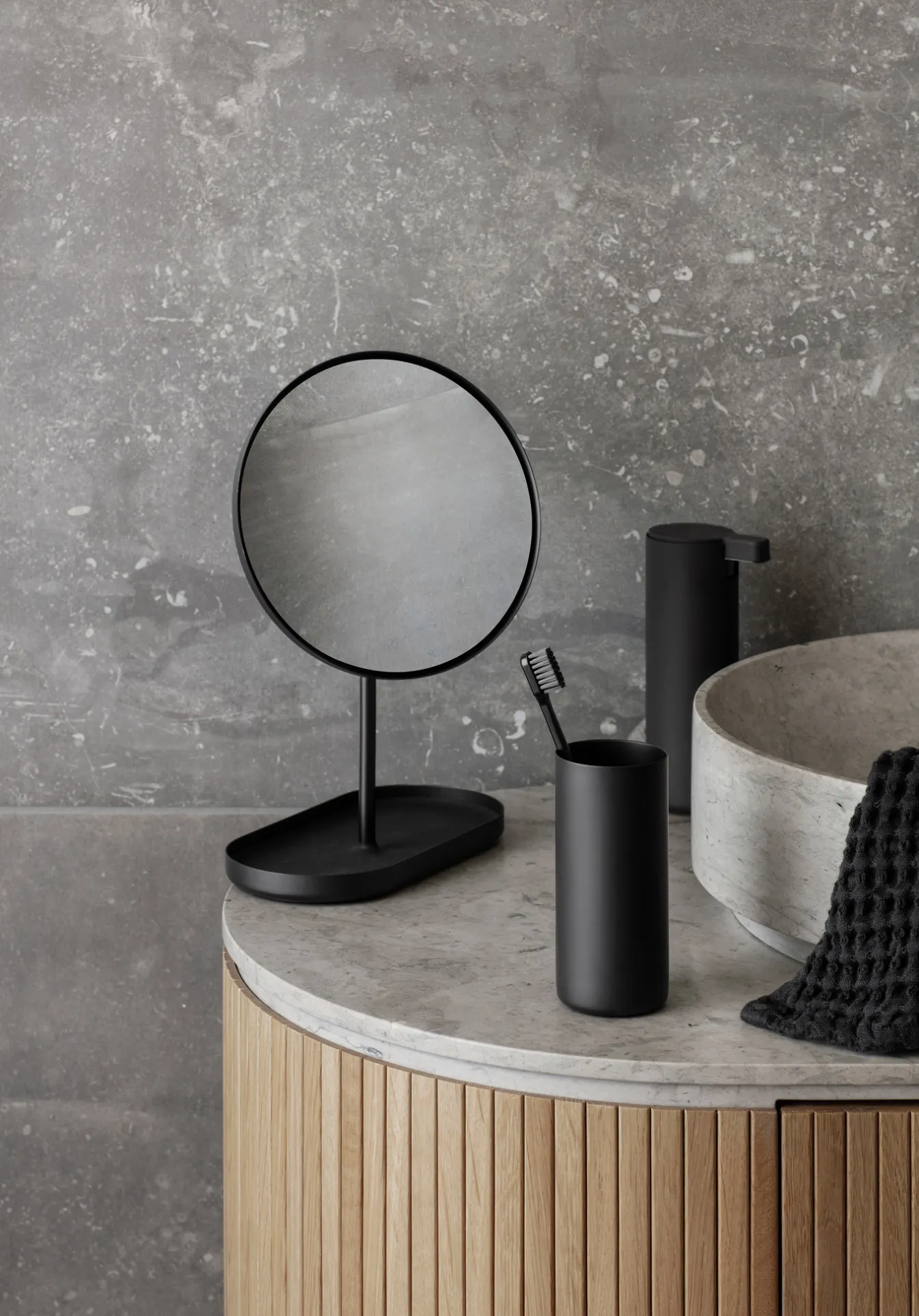 Discount Bath & Living Blomus MODO cosmetic mirror color (69085) Black