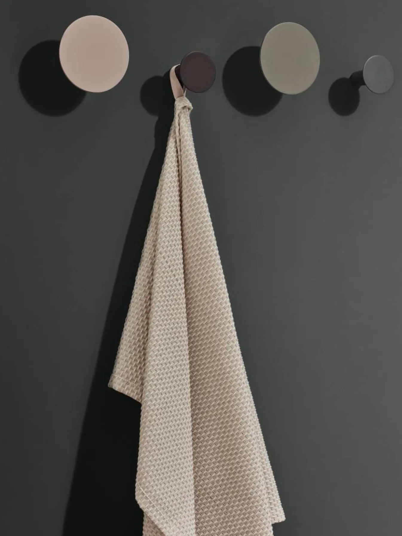 Hot Bath & Living Blomus PONTO wall hooks (set/4) color Micro Chip - 65799