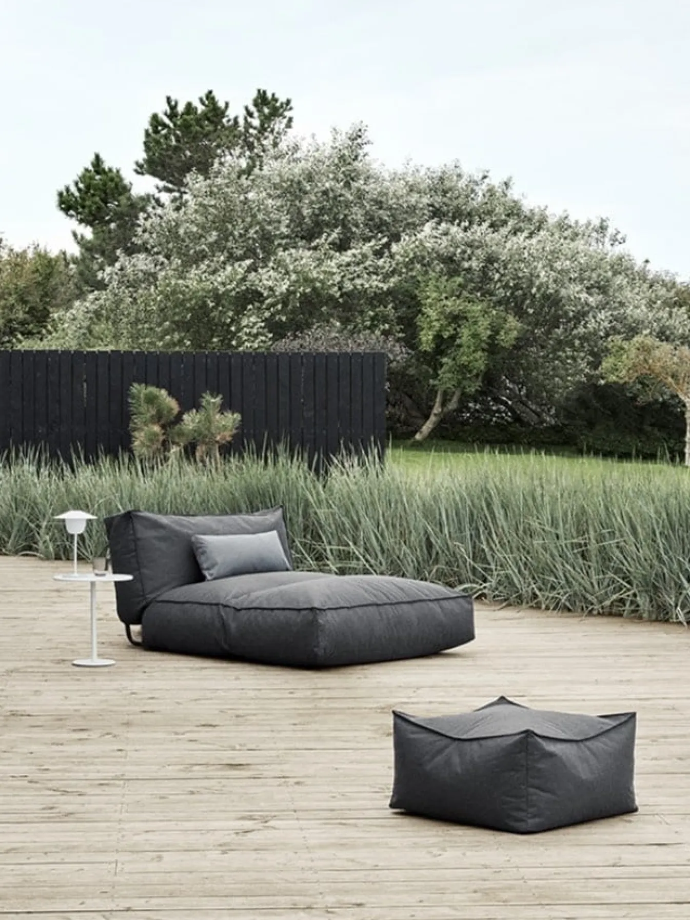 Best Sale Bath & Living Blomus STAY daybed small color (62042) Coal