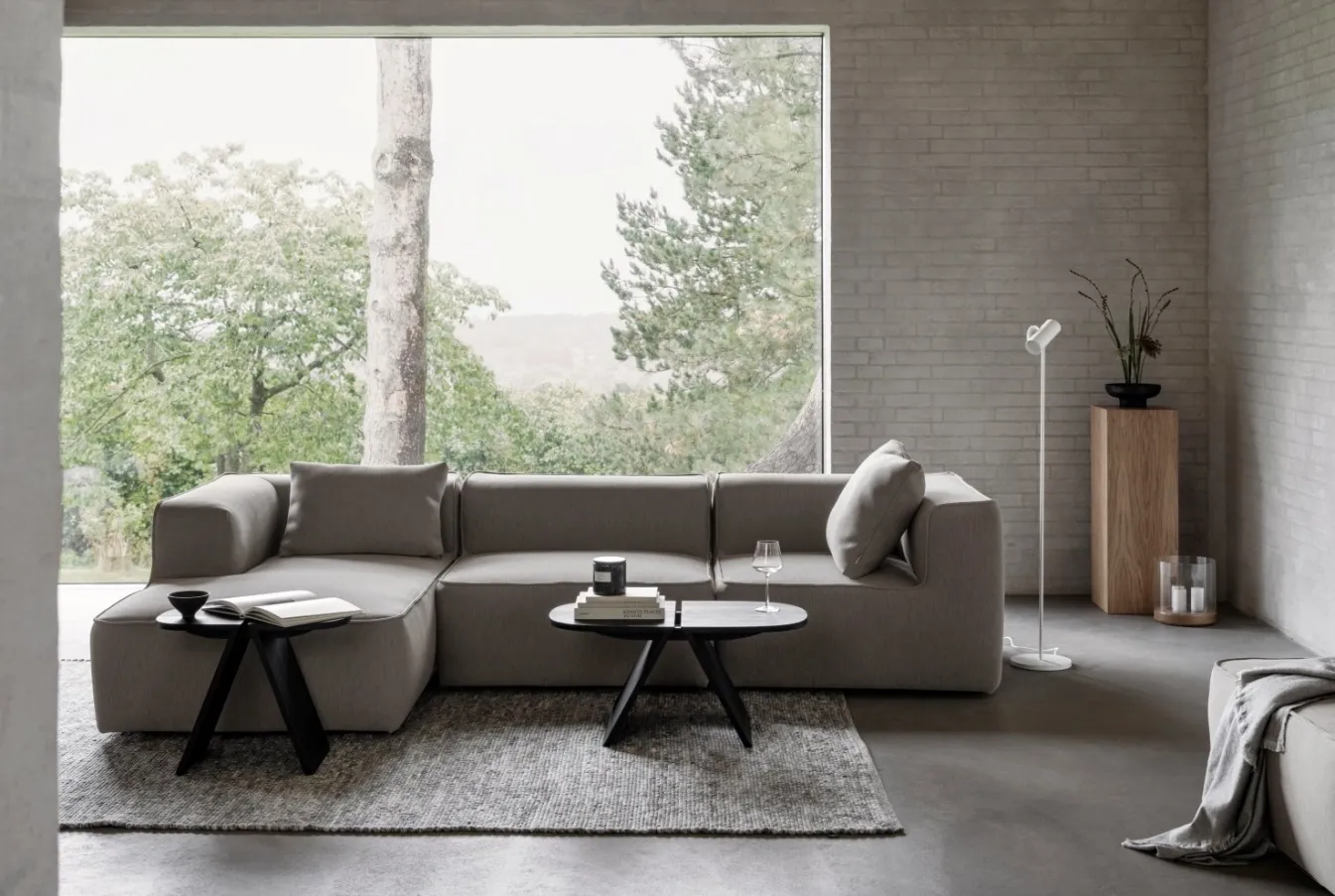 Store Bath & Living Blomus TASI sofa - decorative cushion 40x60 cm samplesavailableinstore