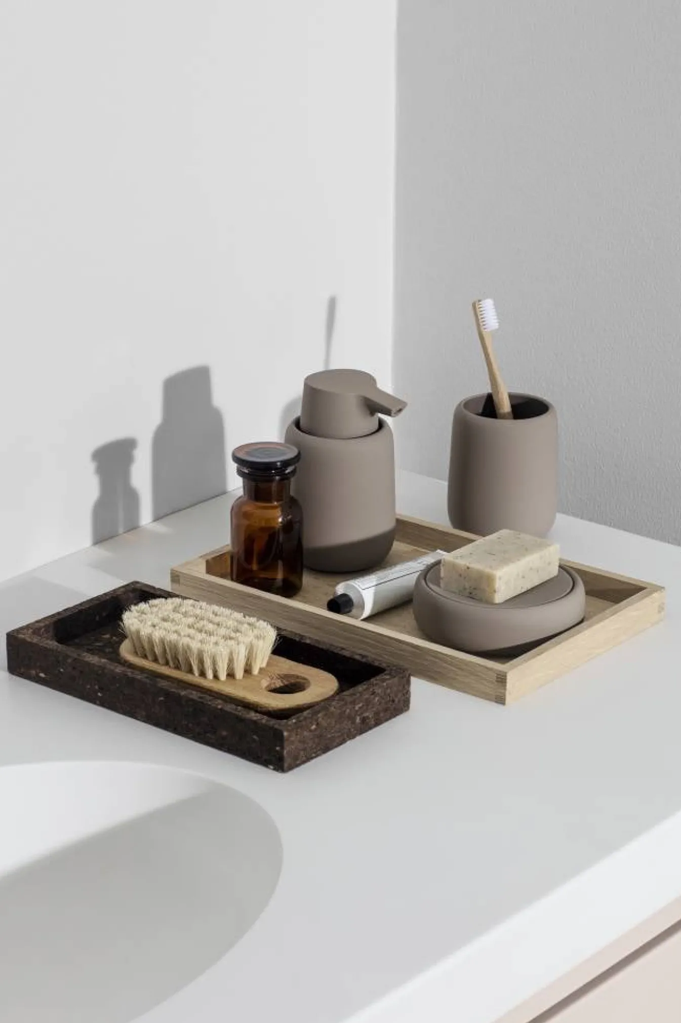 Clearance Bath & Living Blomus Tray / bowl SONO color (69060) Moonbeam