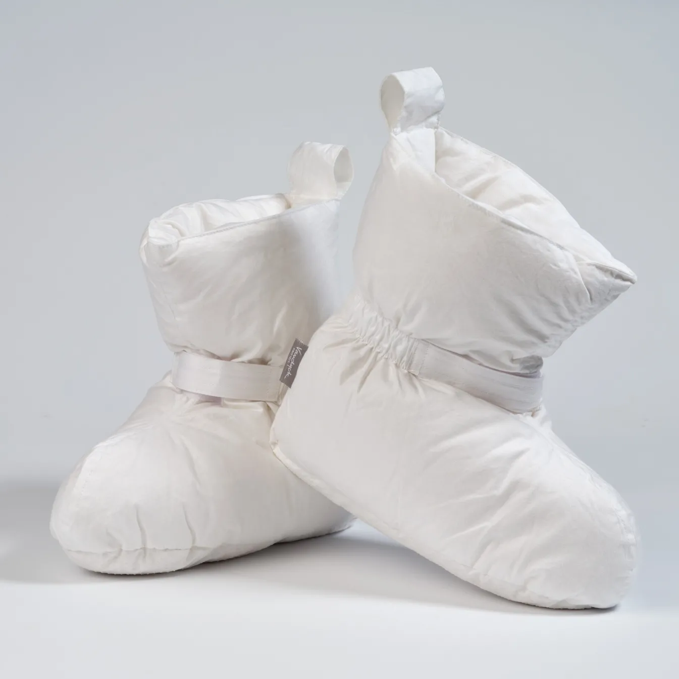 Best Bath & Living Vandyck Down slippers White