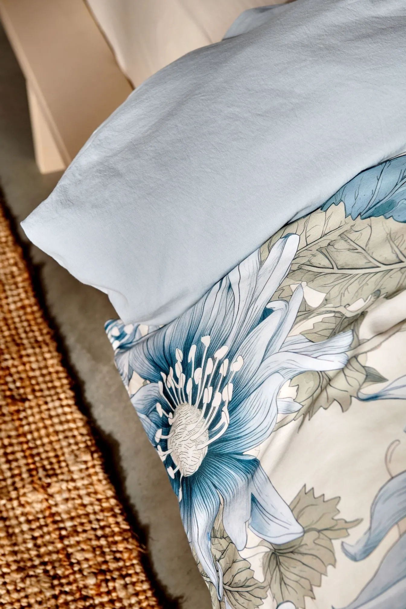 Flash Sale Bath & Living Vandyck Duvet cover BLUE WANDER Pearl Blue 240x220 cm (satin cotton)