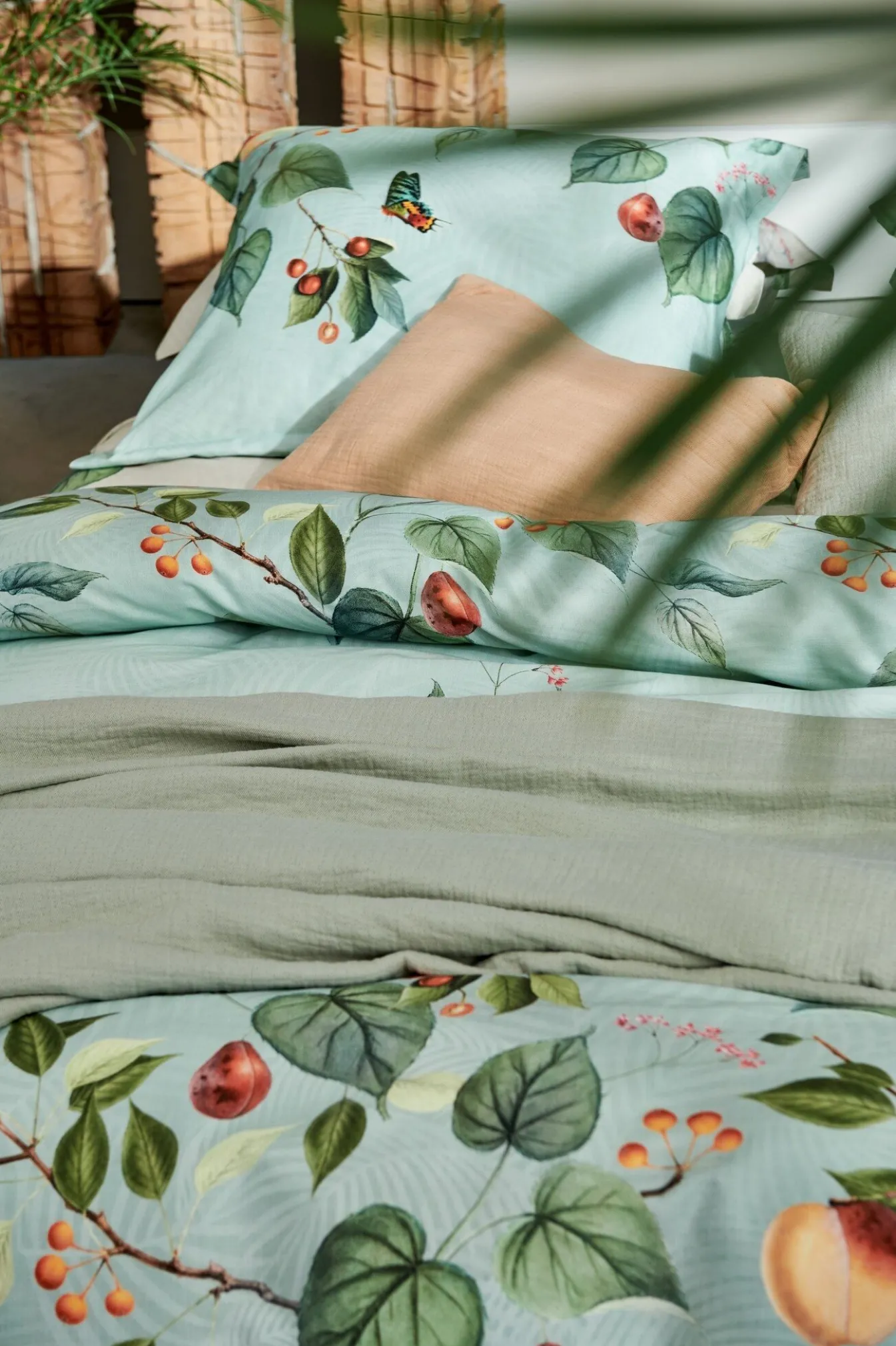 Store Bath & Living Vandyck Duvet cover FRUIT GARDEN Light Green 140x220 cm (satin cotton)