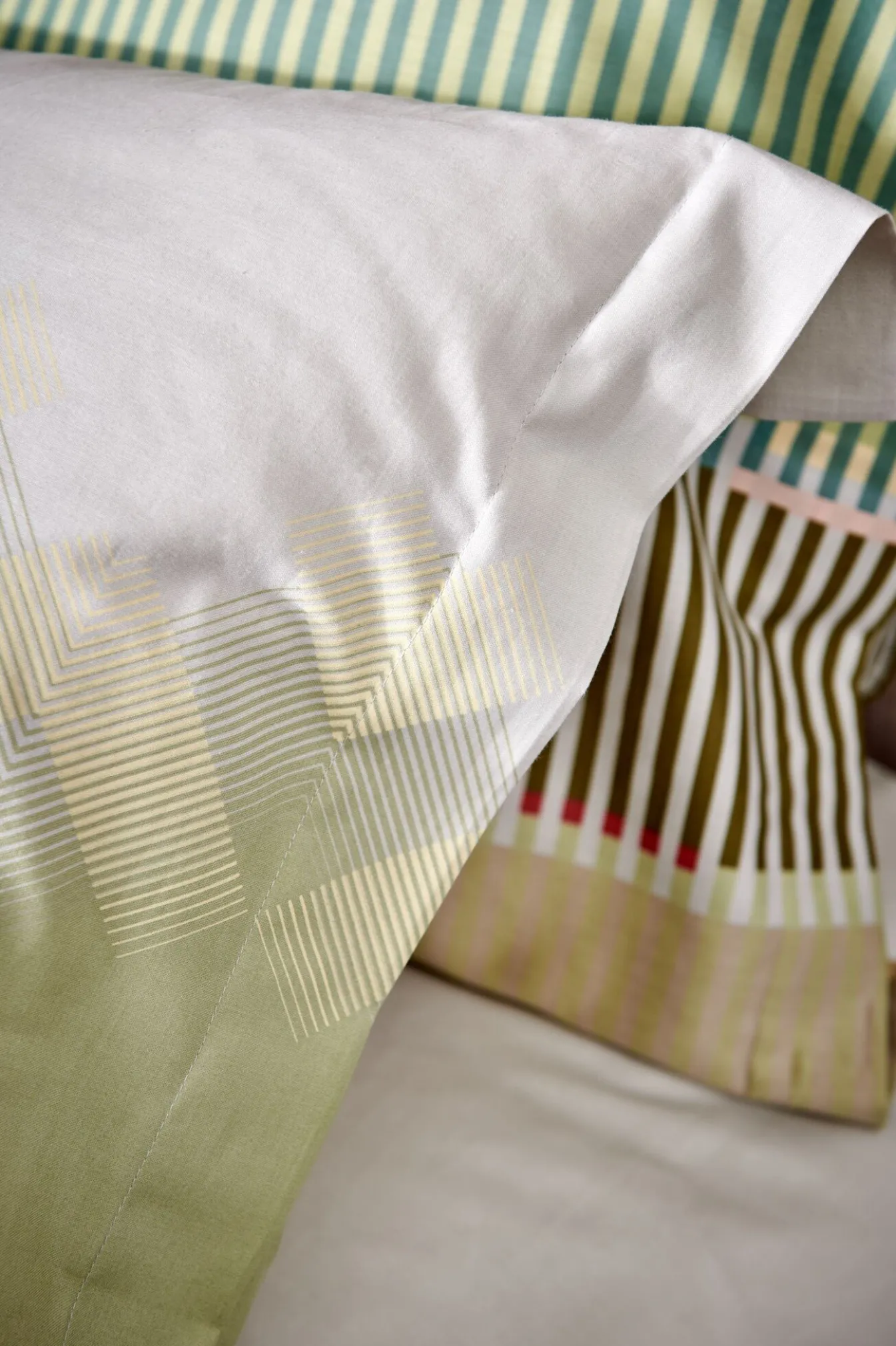 Store Bath & Living Vandyck Duvet cover HAPPY SLEEP Smoke Green 140x220 cm (satin cotton)