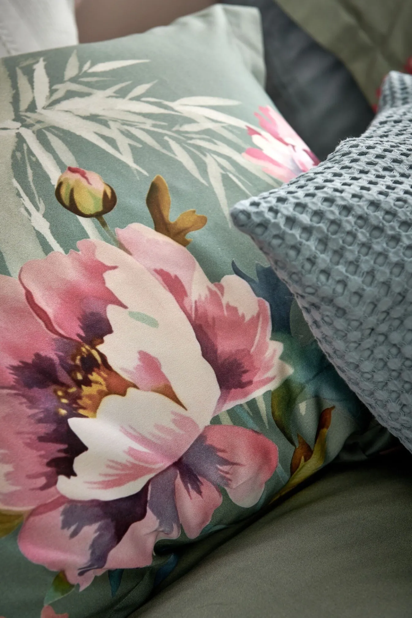 Flash Sale Bath & Living Vandyck Duvet cover PINK PEONY Multi 200x220 cm (satin cotton)