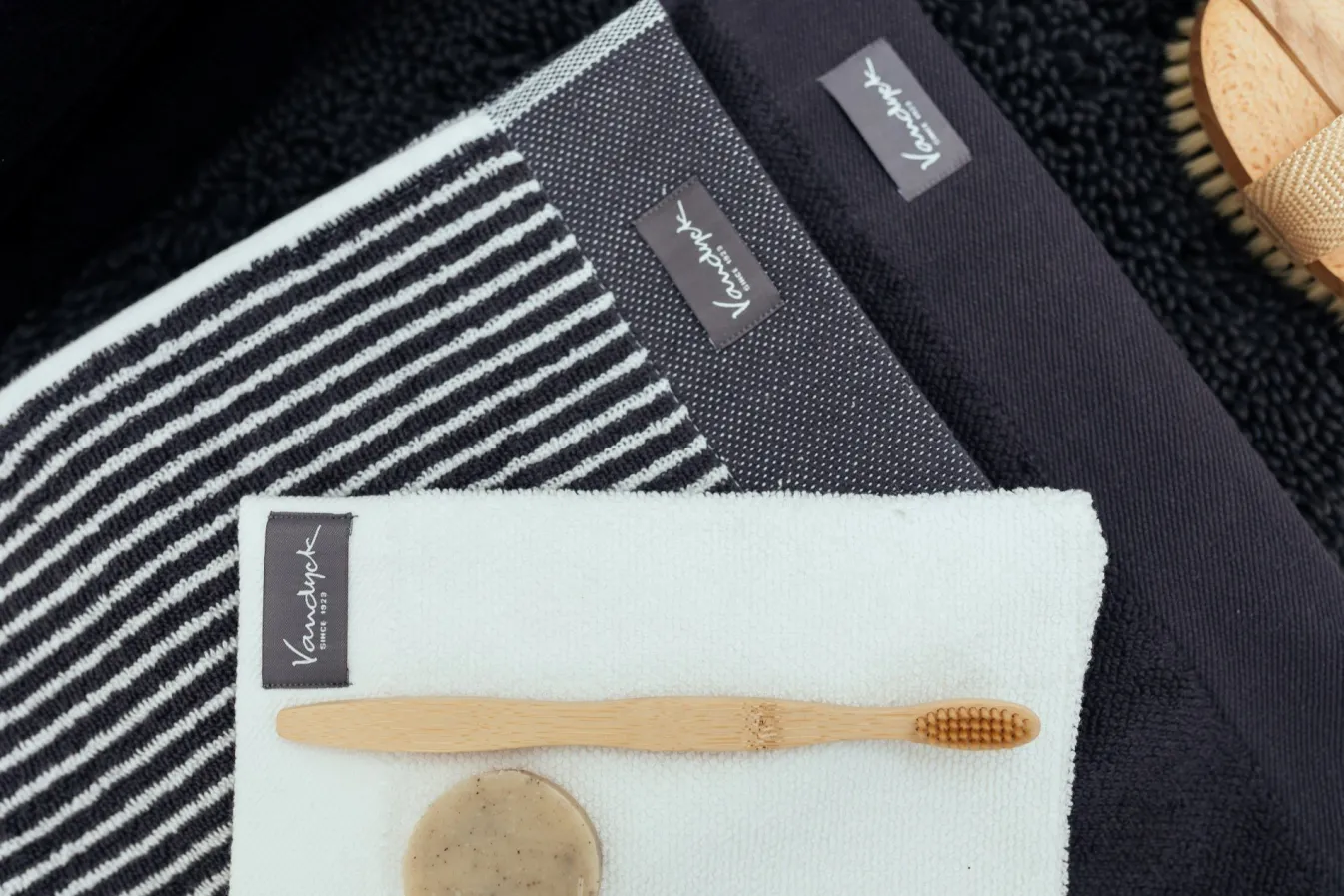 Online Bath & Living Vandyck Guest towel HOME Petit Ligne Off Black (BAKC15101) set/6 pieces OffBlack-198