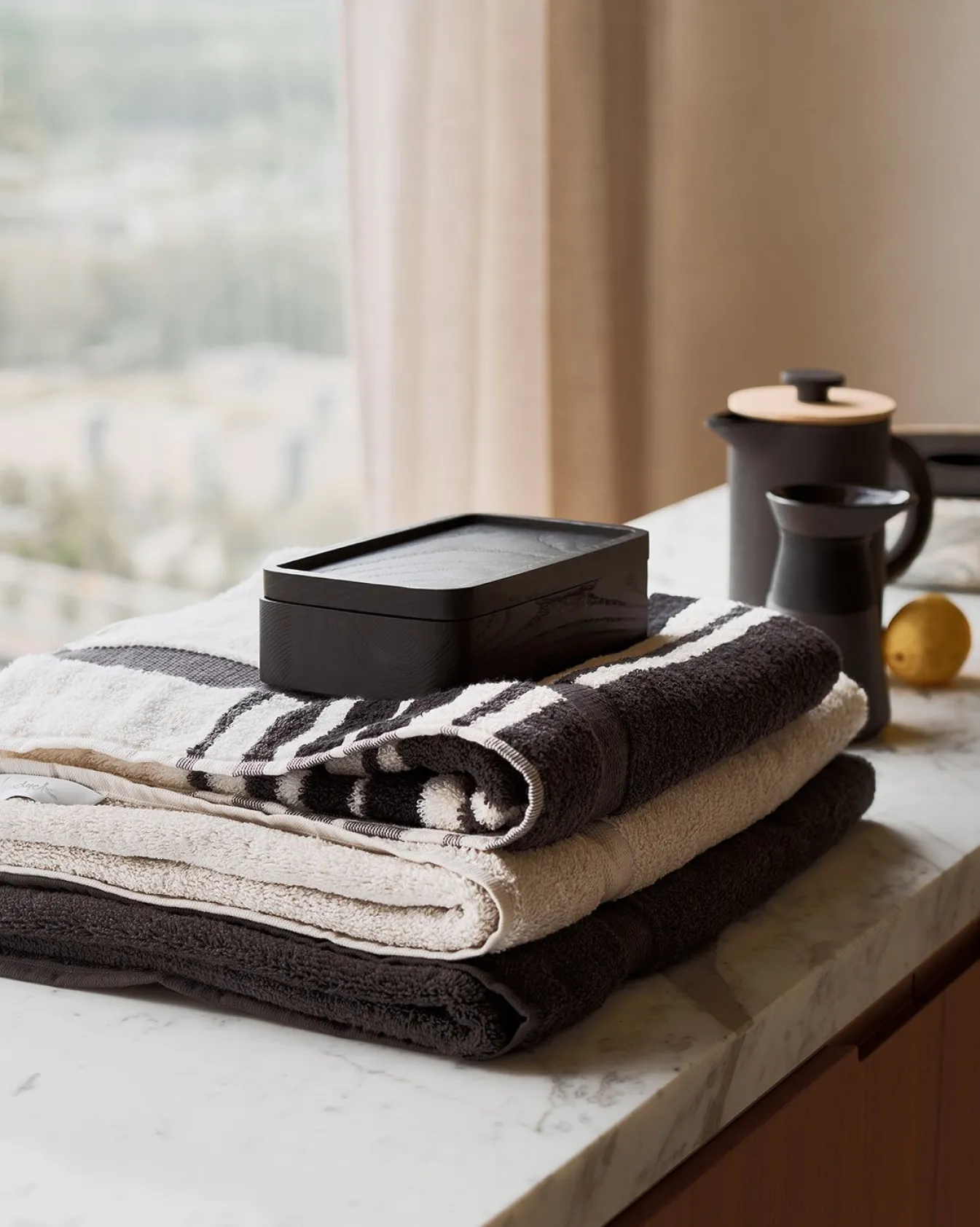 Discount Bath & Living Vandyck Package deal 25: 1x bath towel + 4x washcloth RANGER Anthracite