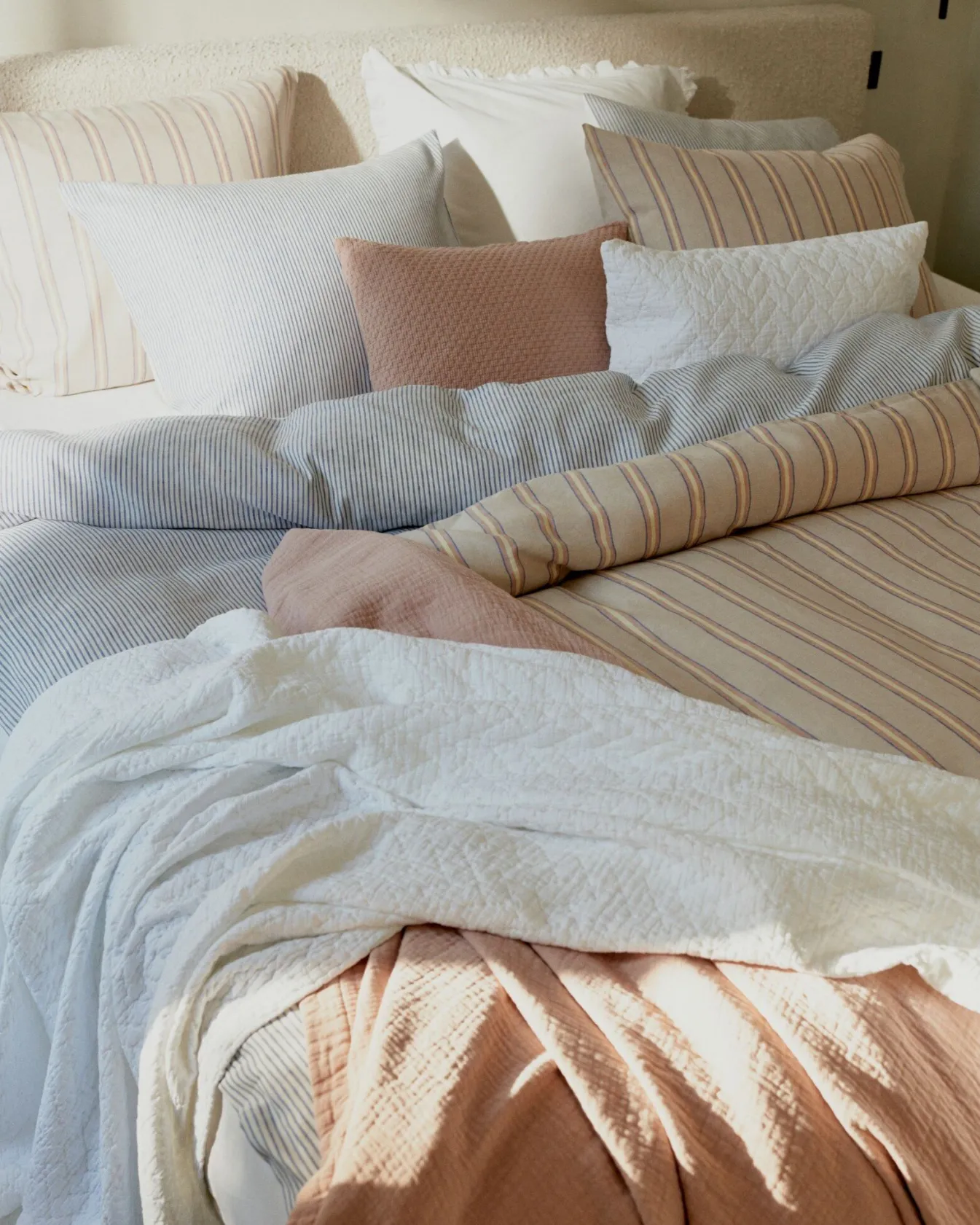 Store Bath & Living Vandyck PURE 68 plaid/bedspread 160x250 cm color Blush