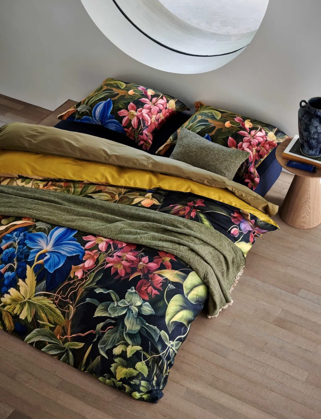 Hot Bath & Living Vandyck Vandyck WASHED COTTON duvet cover Martini Olive 240x220 cm MartiniOlive-301