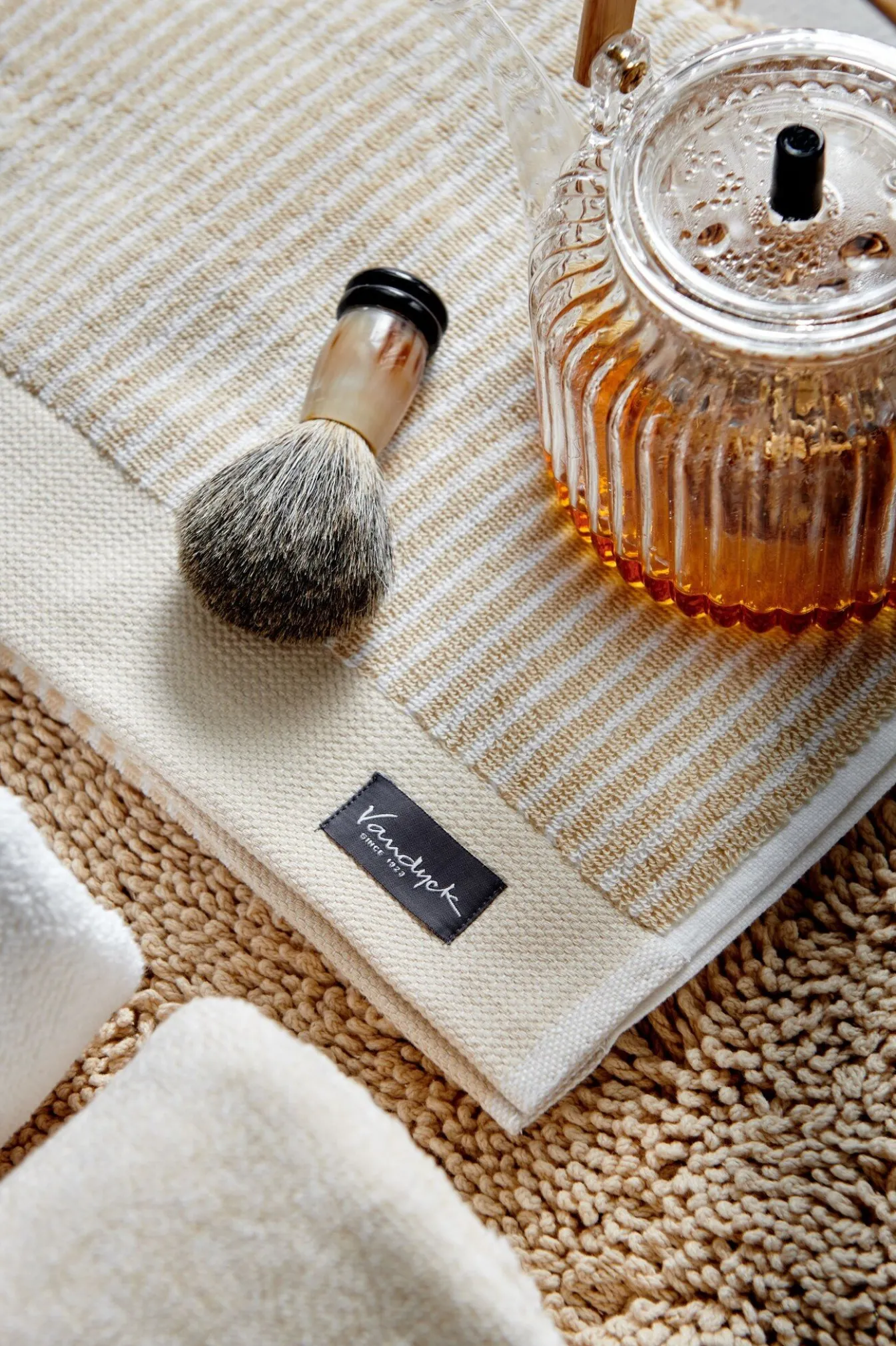 Fashion Bath & Living Vandyck Washcloth HOME Petit Ligne Bleached Sand (BAKC15101) set/6 pieces BleachedSand-207