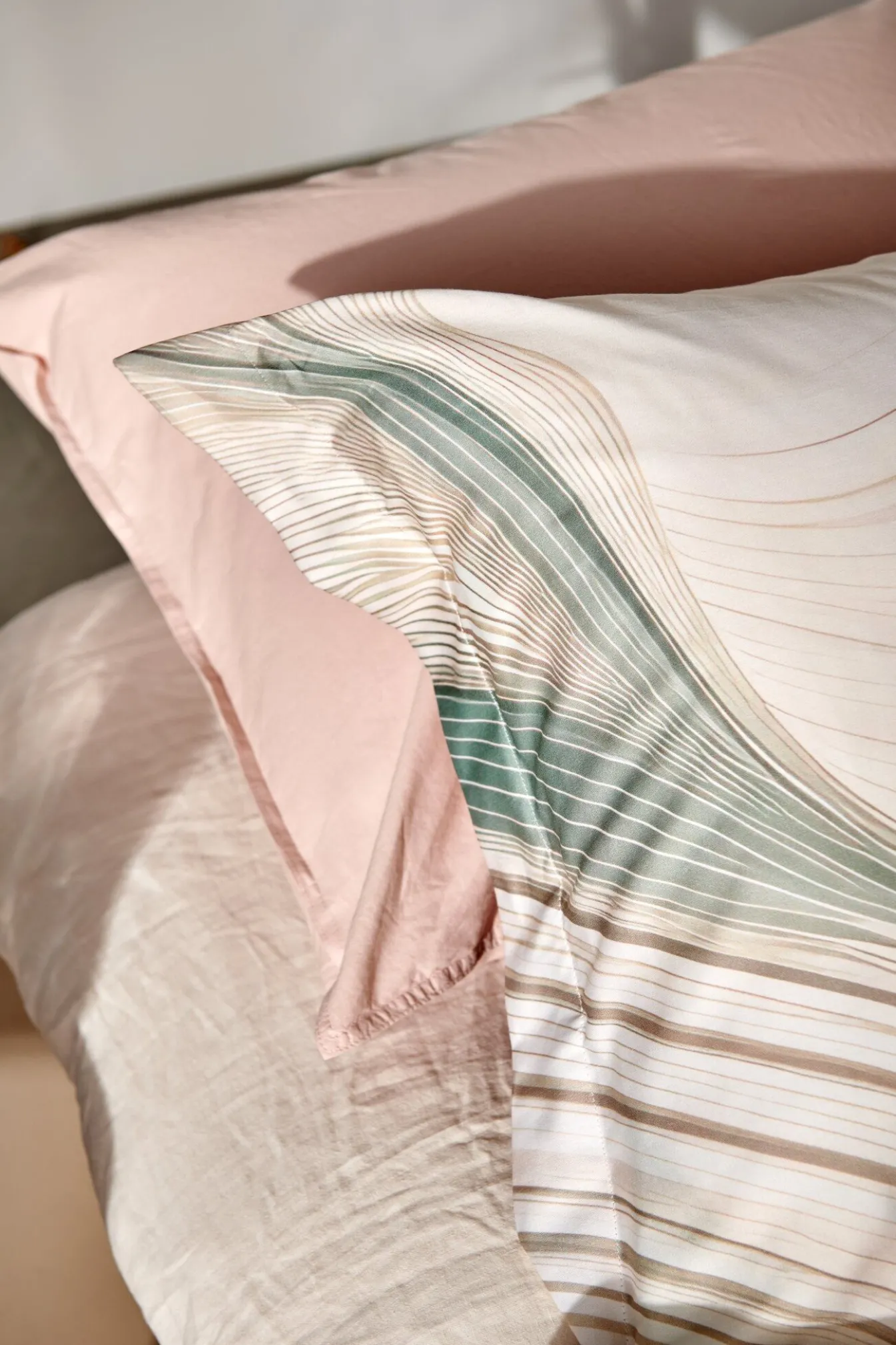Online Bath & Living Vandyck WASHED COTTON pillowcase 60x70 cm Pale Pink (cotton) CLLA20201