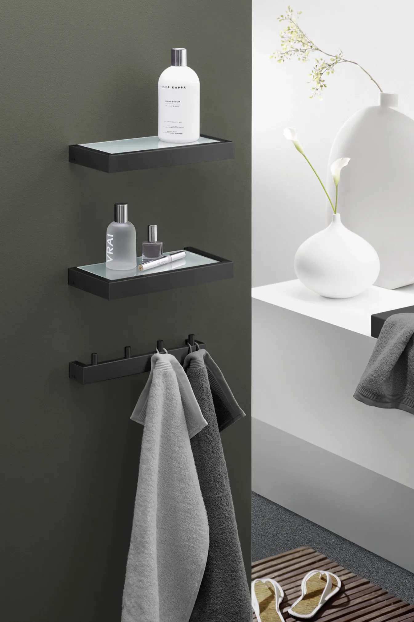 Clearance Bath & Living Zack LINEA coat rack 40579 black